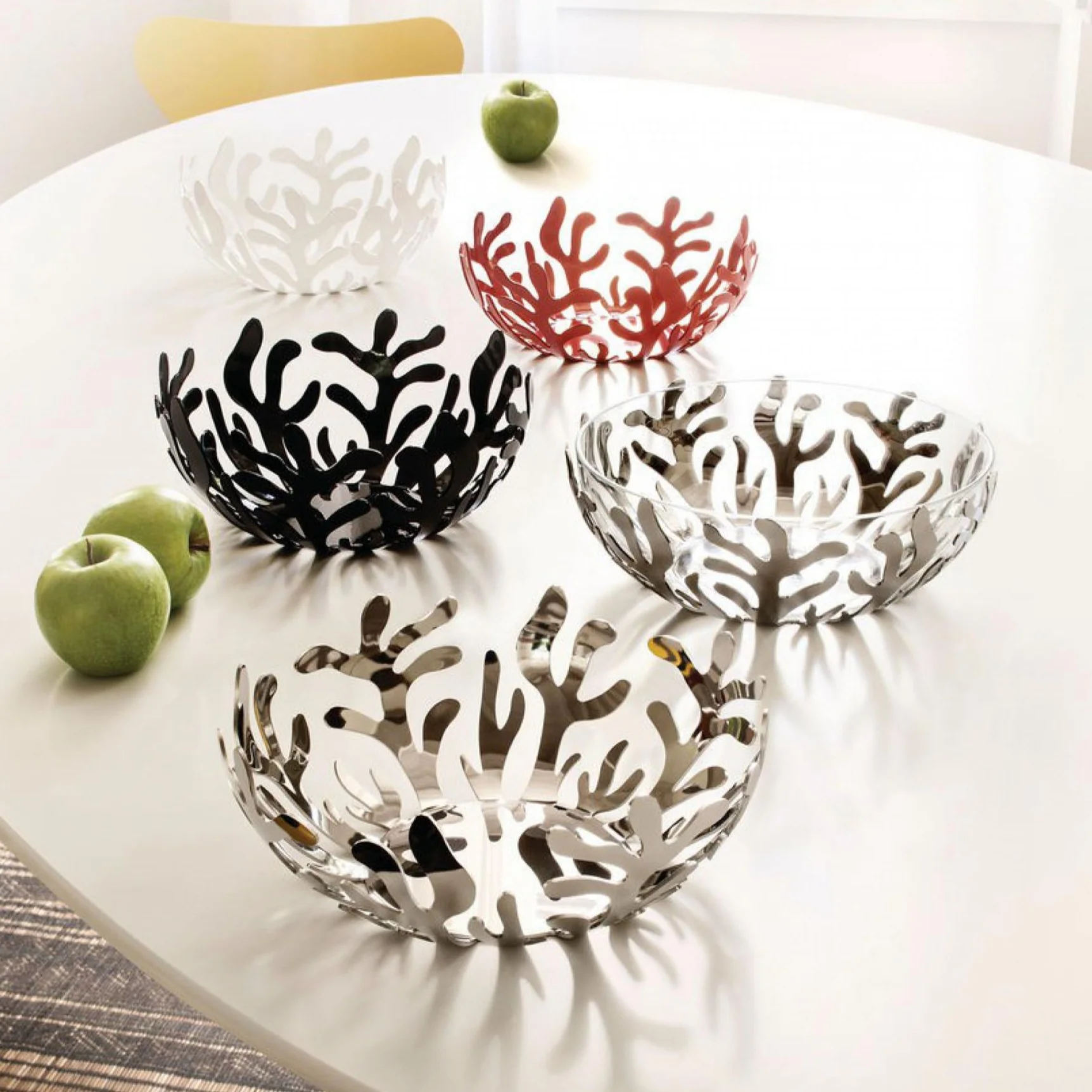Mediterraneo Stainless Steel Fruit Bowl | 25cm - Image 3