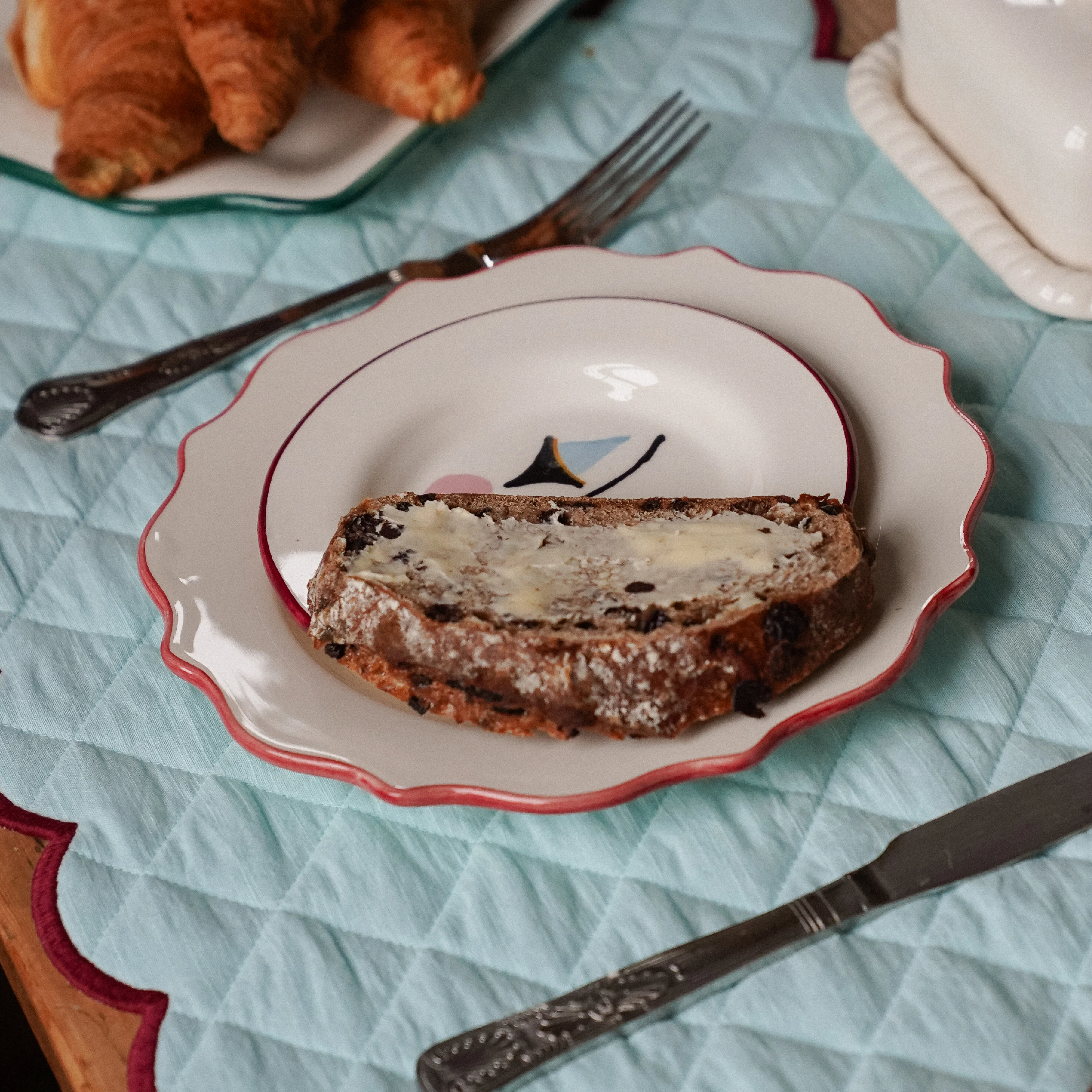 Carmine Scalloped Breakfast Plate - Image 3