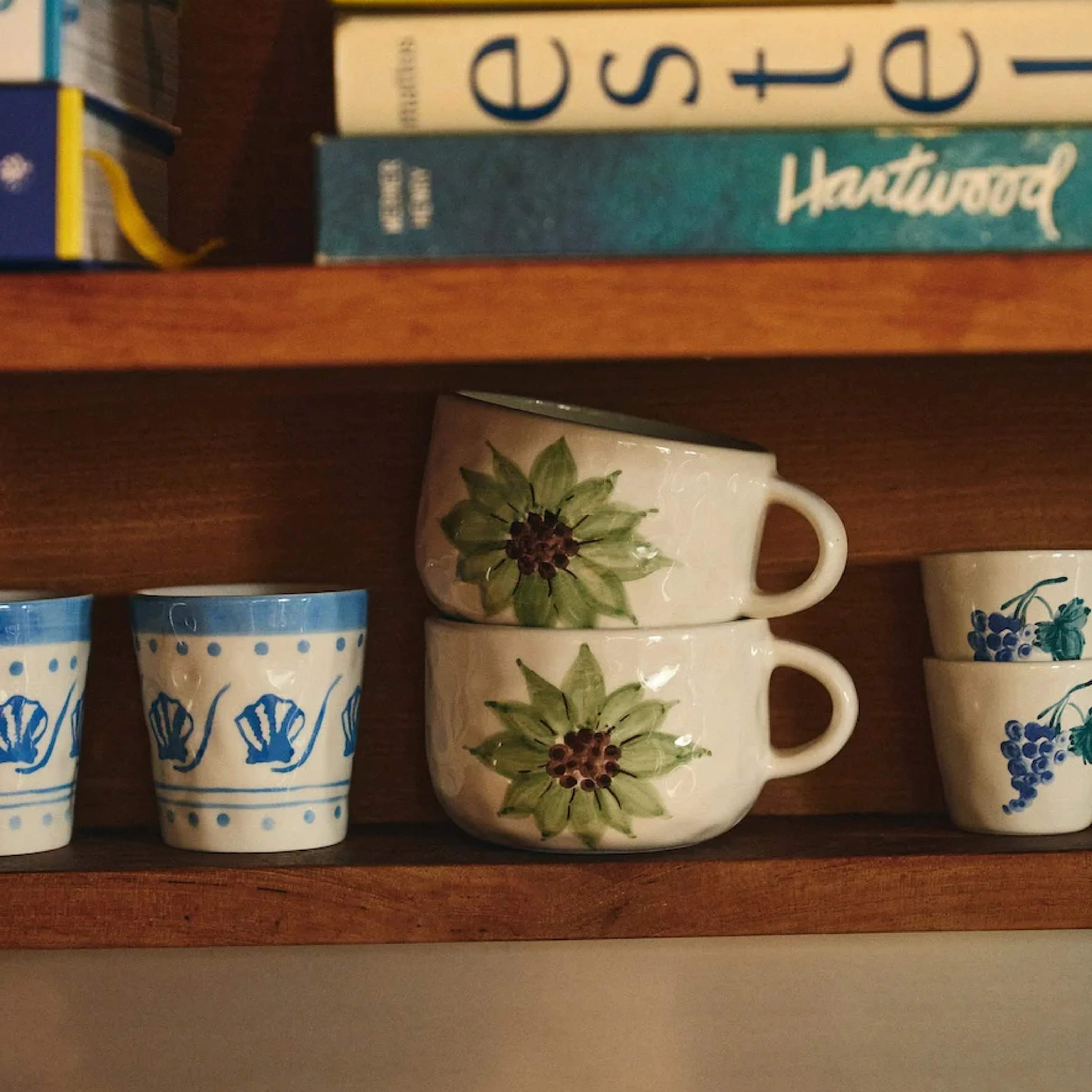 Ceramic Lily Cappuccino Mug | 11cm - Image 2