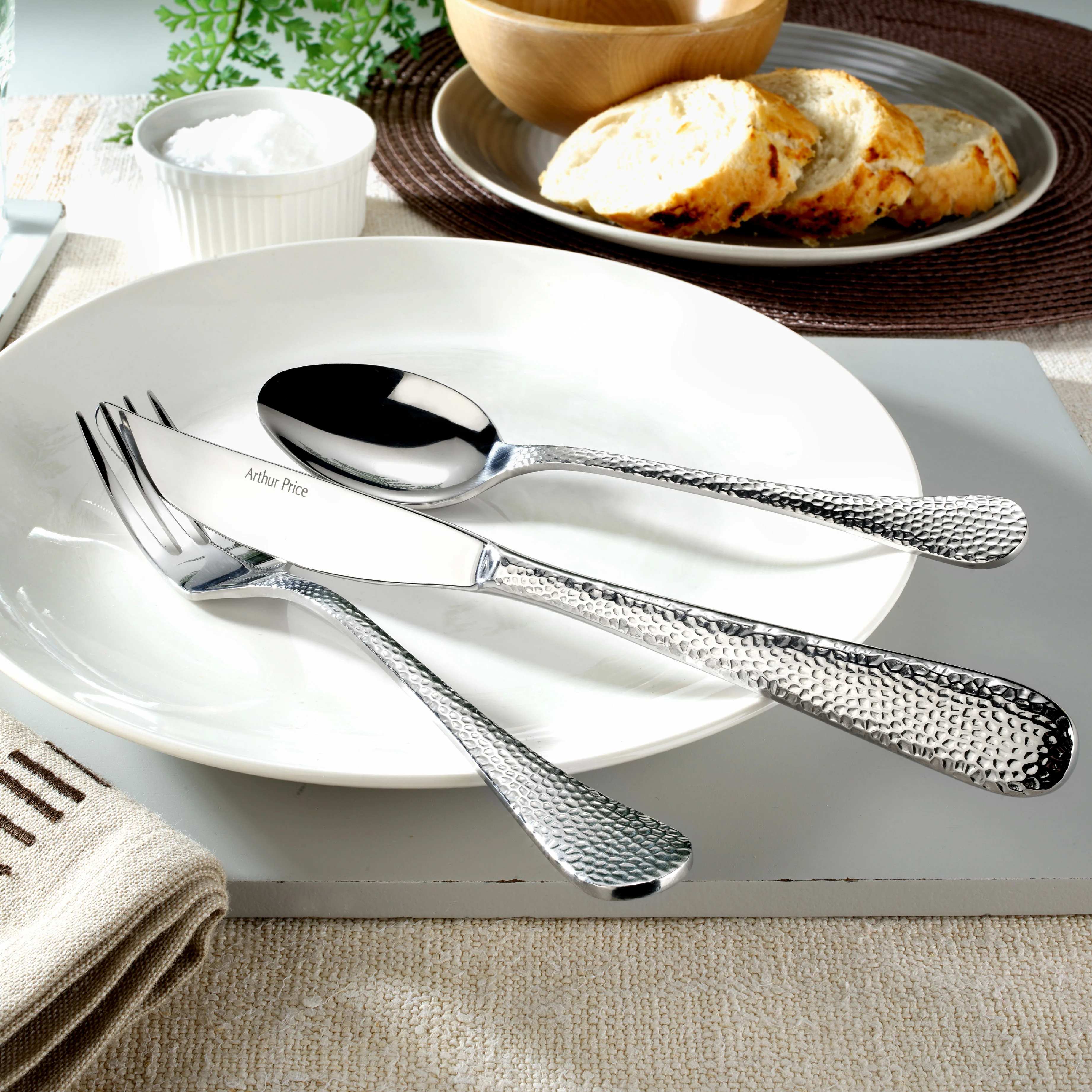 Avalon Cutlery Box Set | 32 Piece - Image 4