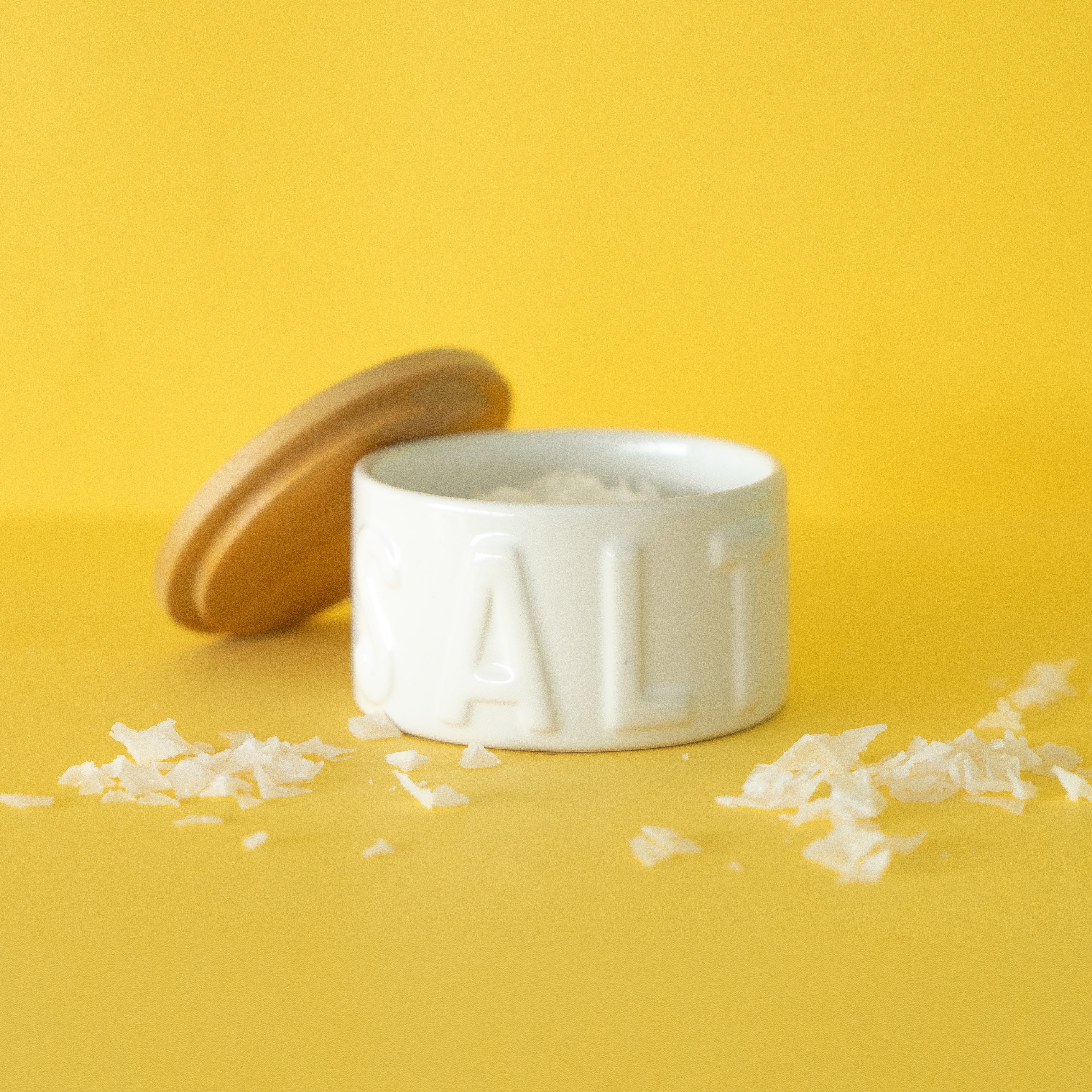 Ceramic Salt Cellar with Bamboo Lid | White - Image 4
