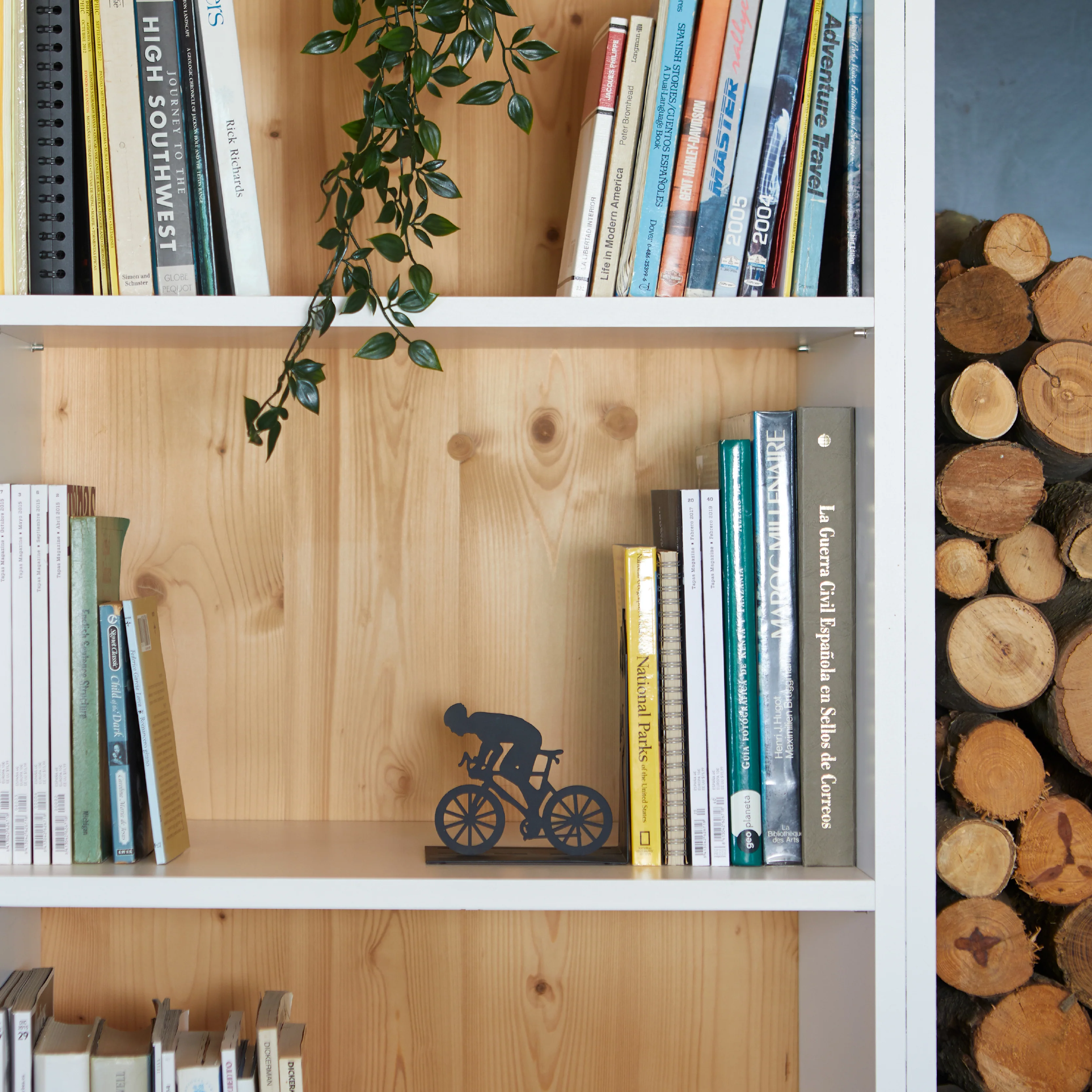 Metal Bookend | Mountain Cyclist - Image 4