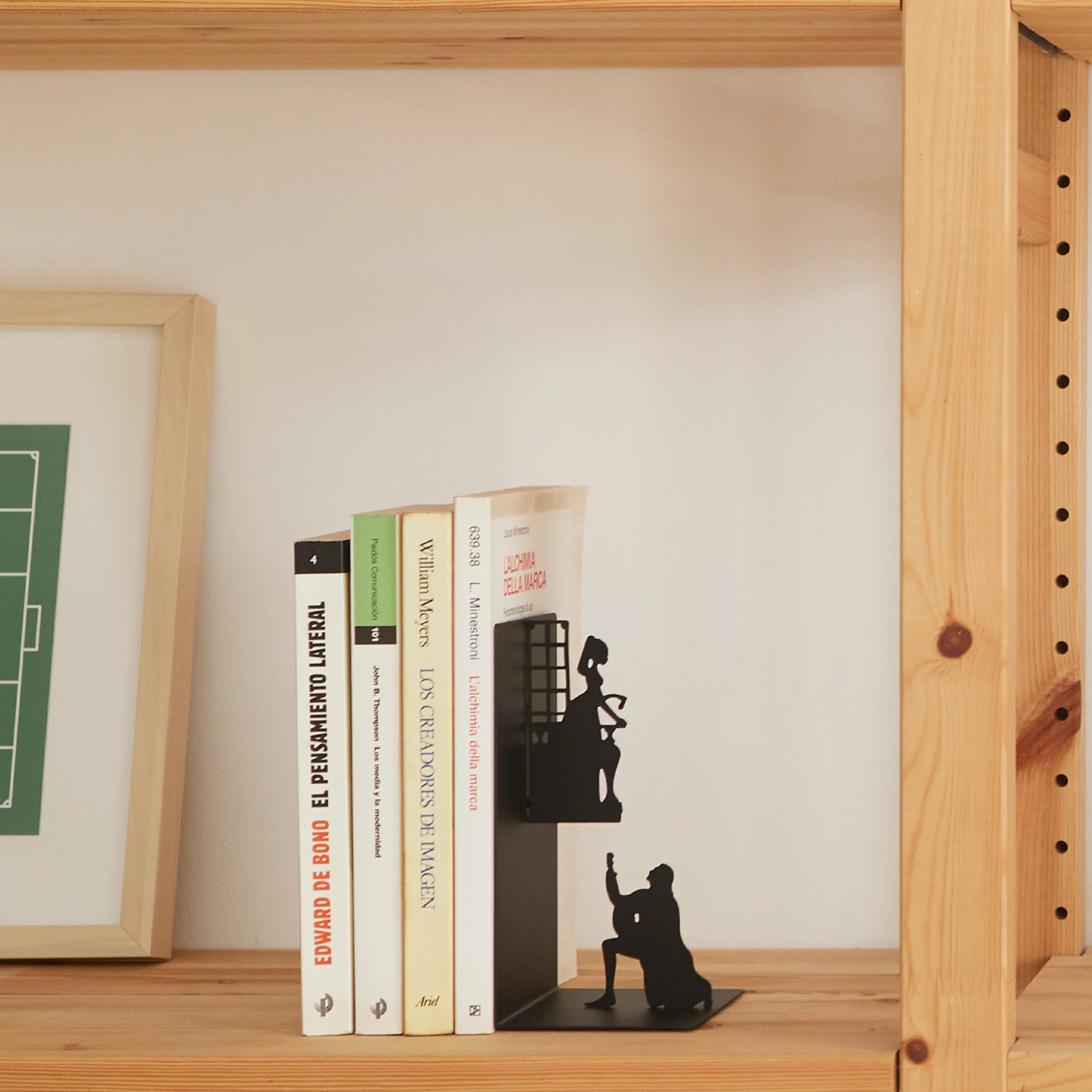 Metal Bookend | Shakespeare’s Romeo & Juliet - Image 2
