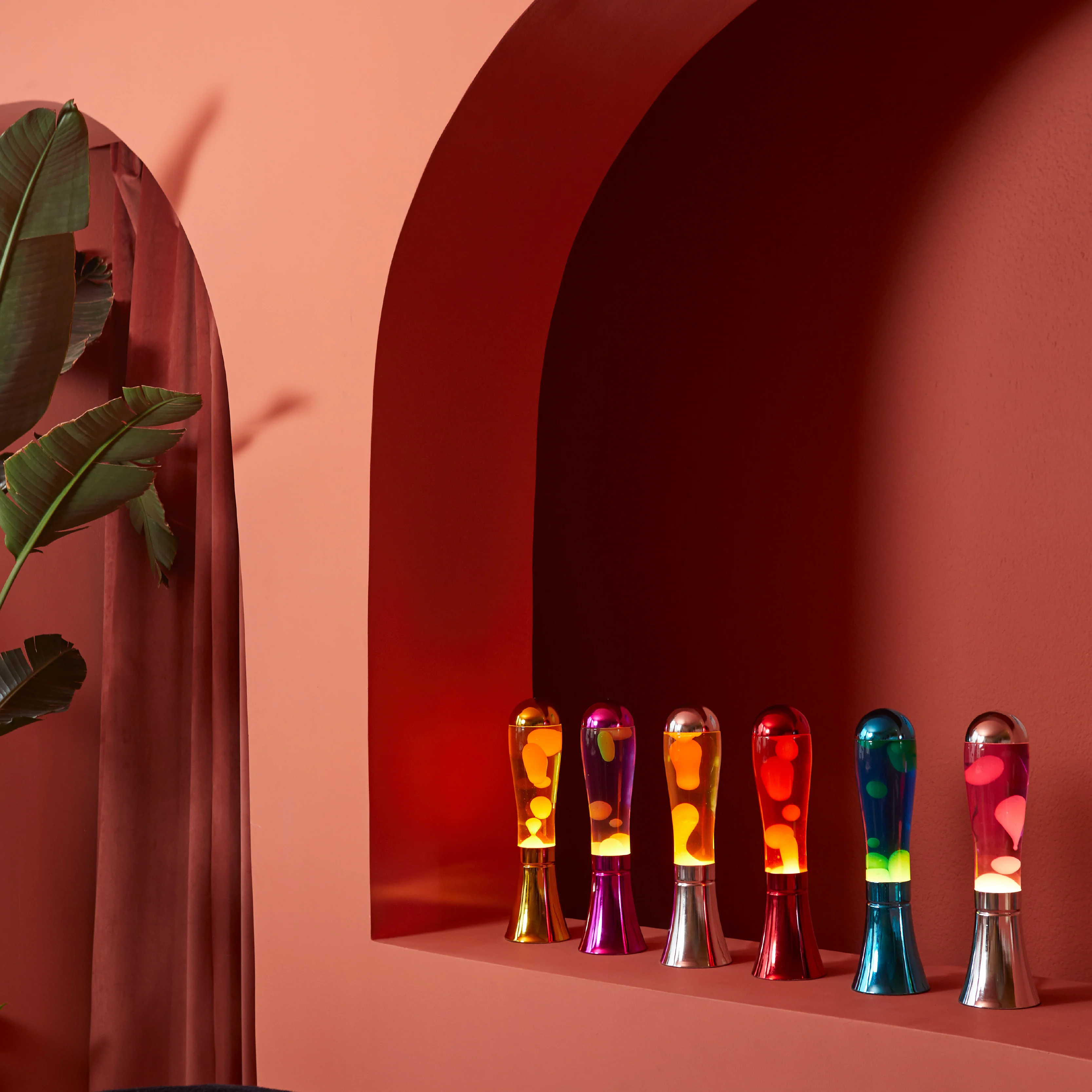 Retro Magma Lava Lamp | Purple & Red - Image 4