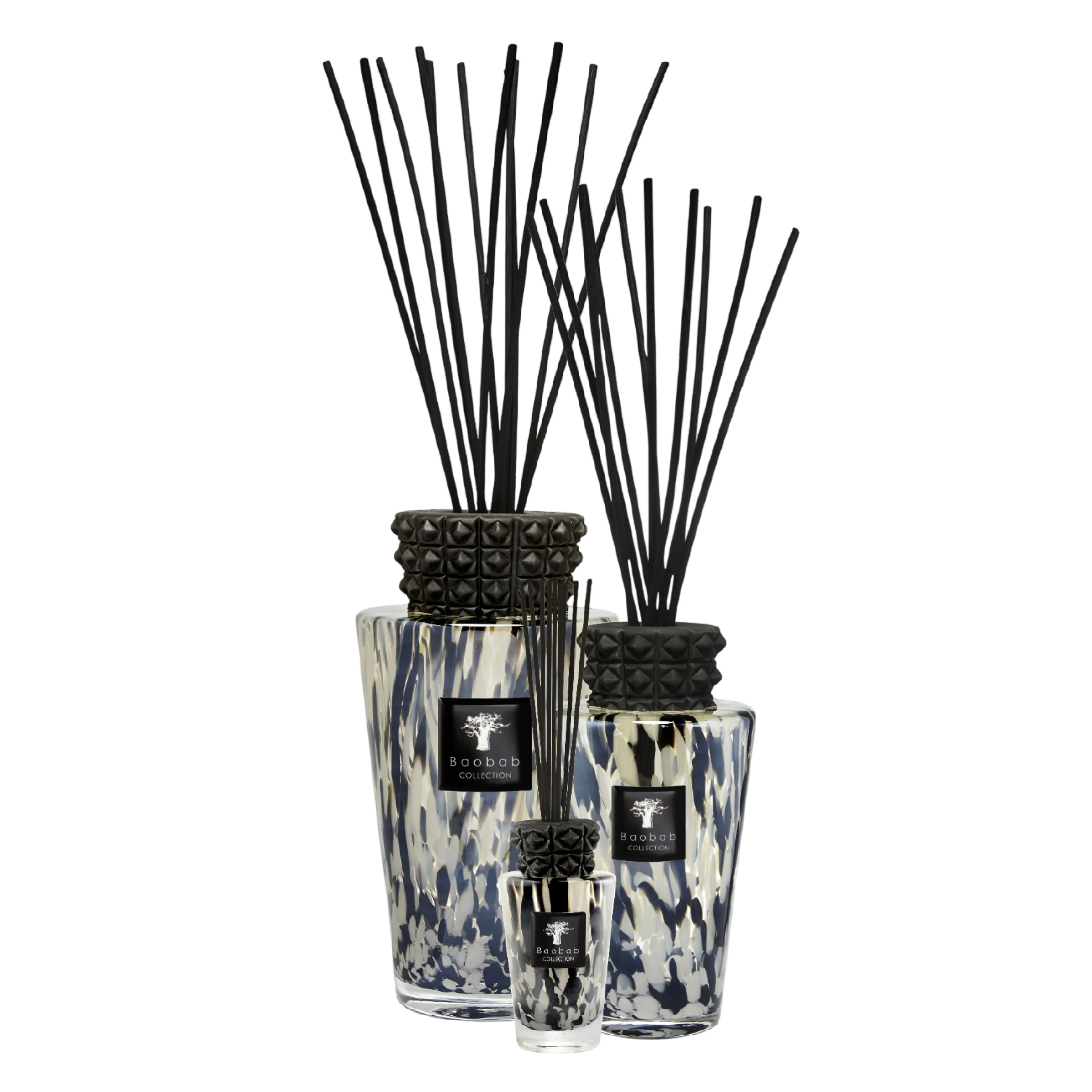 Black Pearls Totem Reed Diffuser | Ginger, Rose & Grapefruit | 2L - Image 3