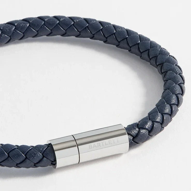 Men's Single Plaited Leather Bracelet | Navy - Image 3