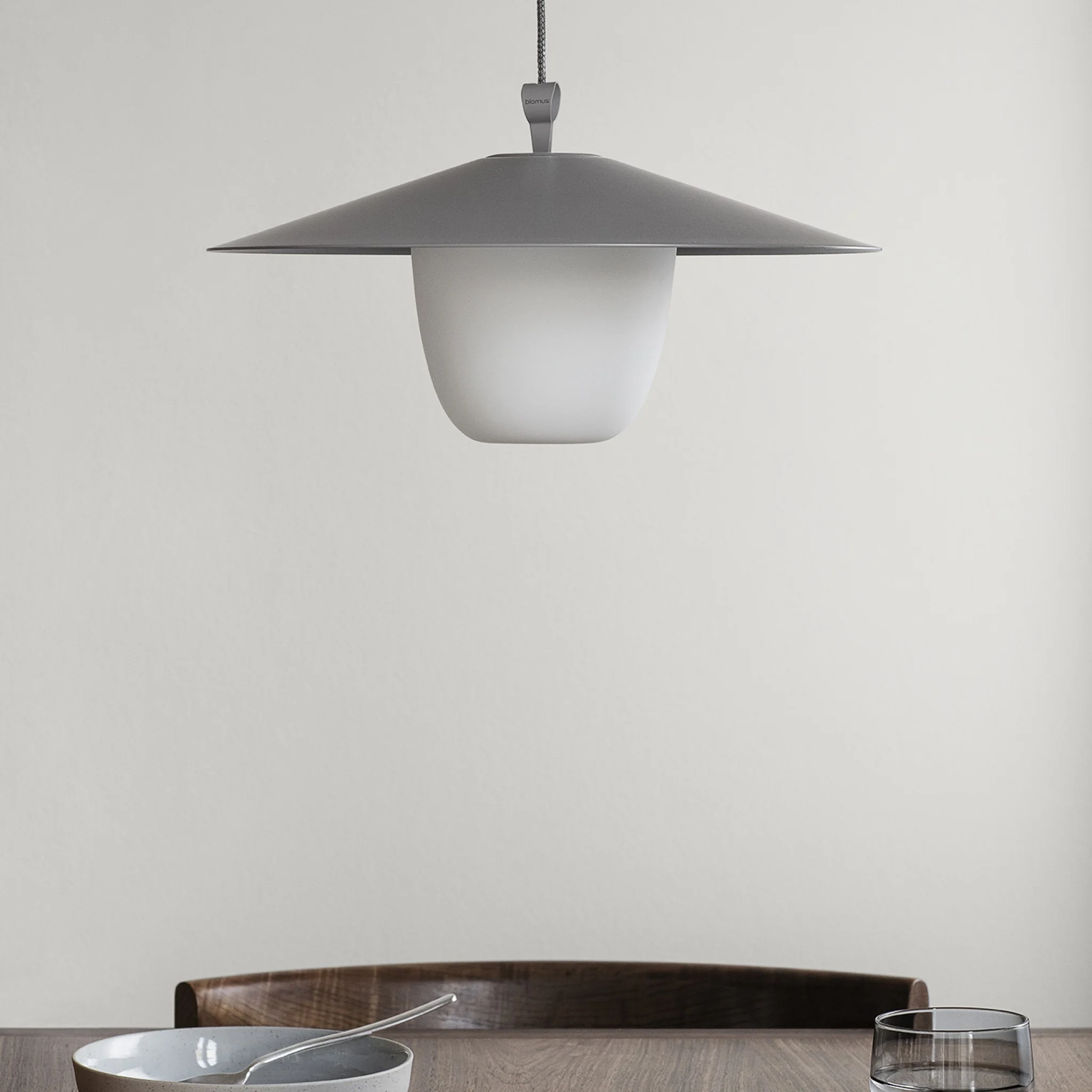 Ani Mobile LED Lamp | Warm Grey - Image 2