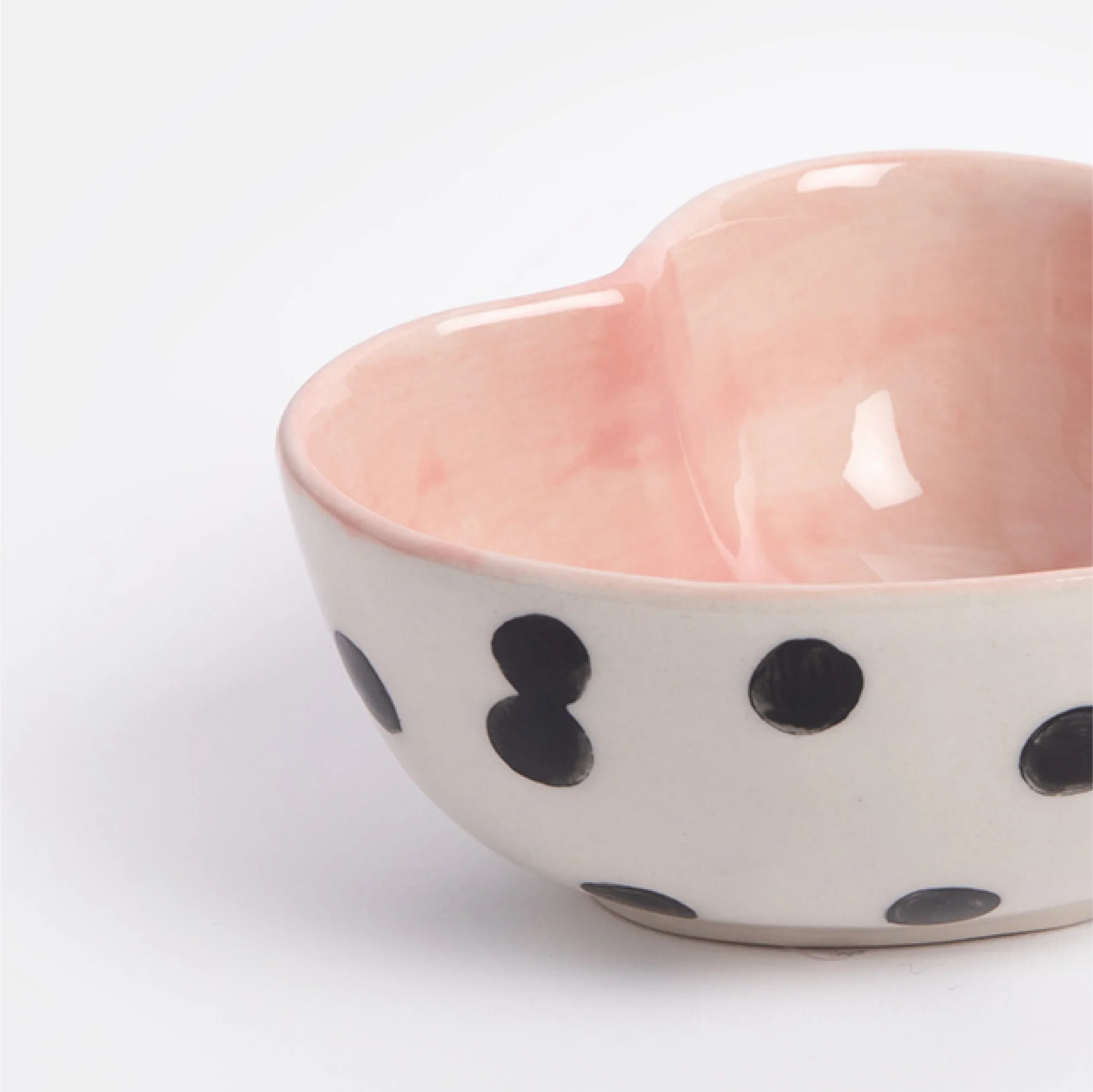 Ceramic Dotty Heart Trinket Bowl - Image 2
