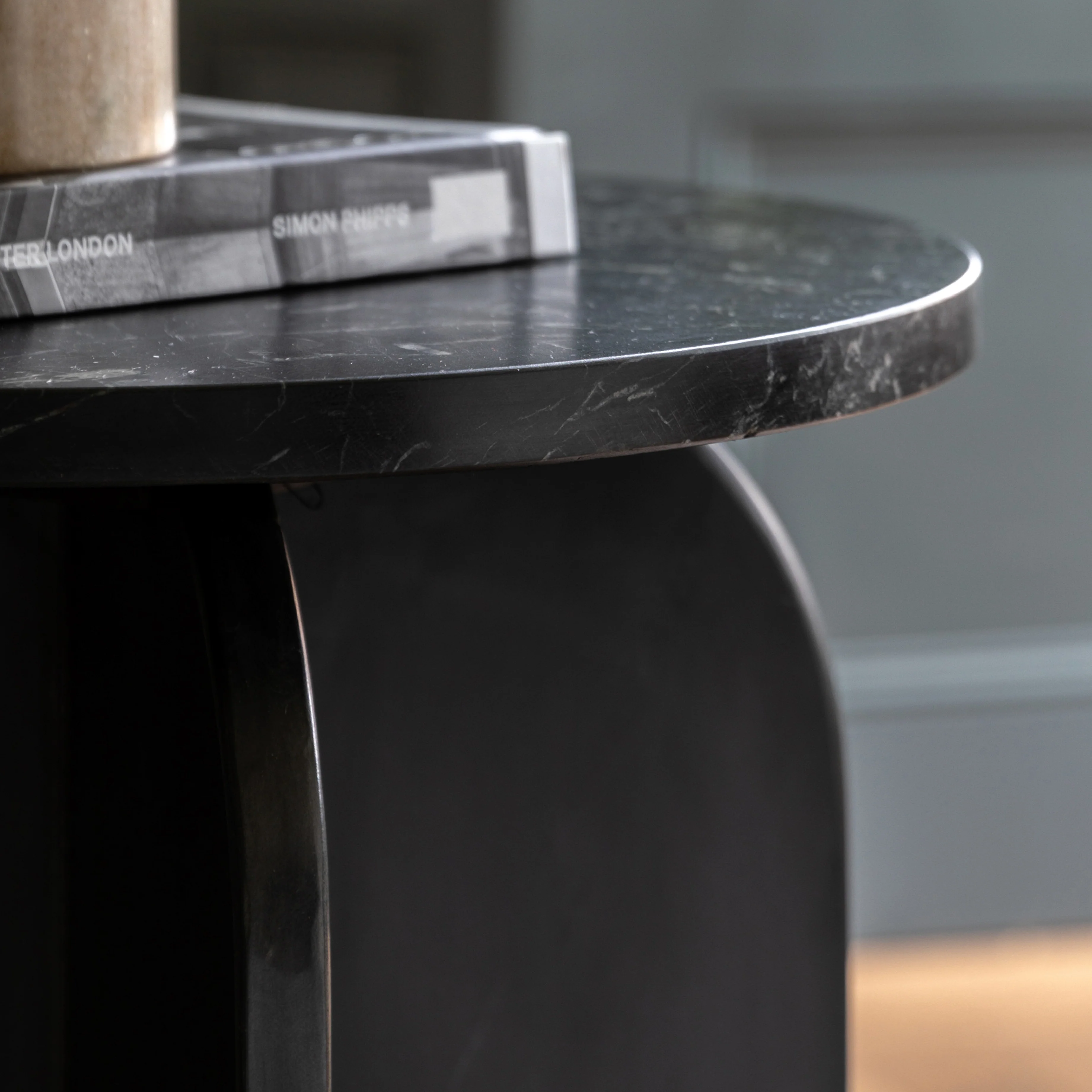 Amalfi Round Marble Side Table | Black - Image 2