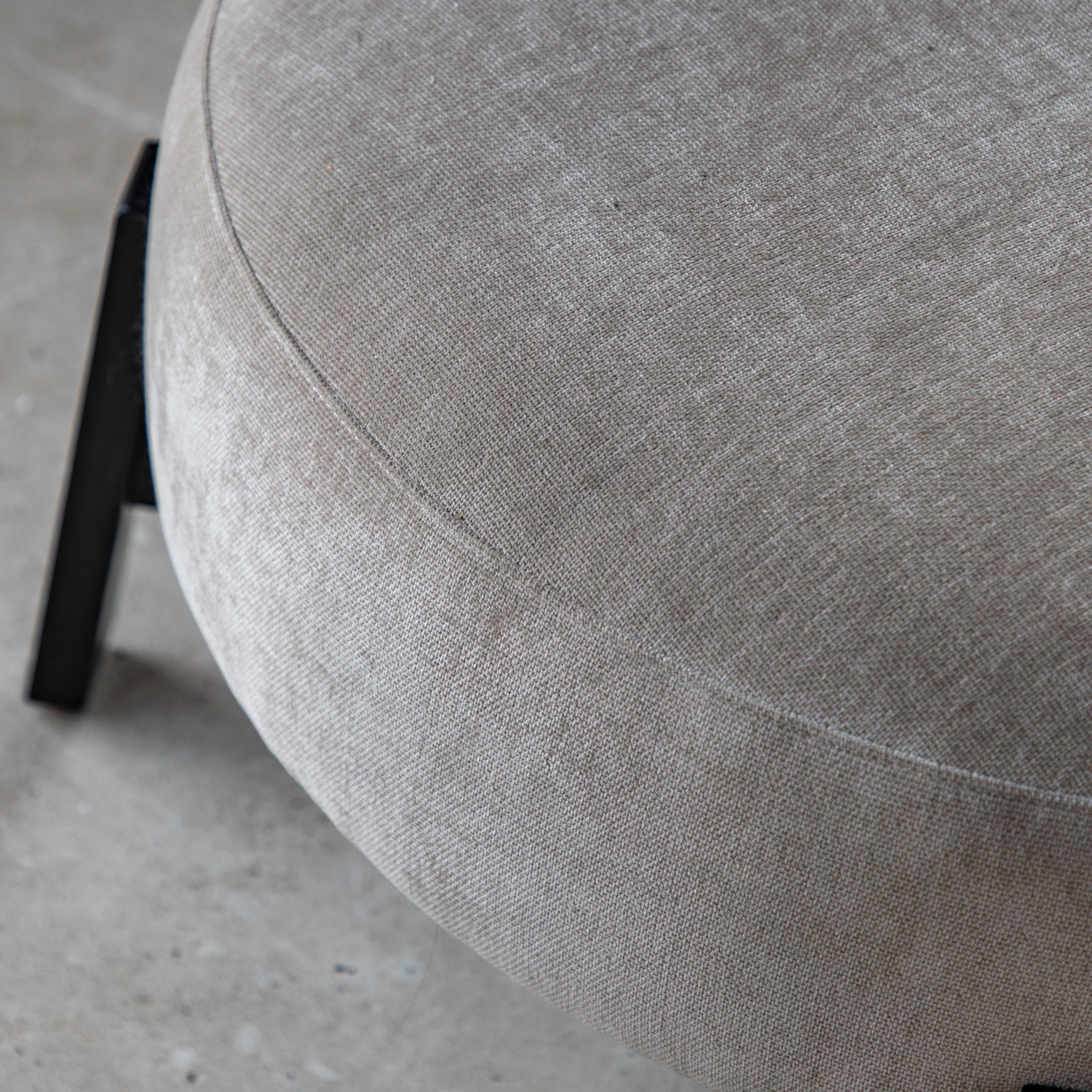 Ardo Curved Armchair | Stone Grey - Image 3