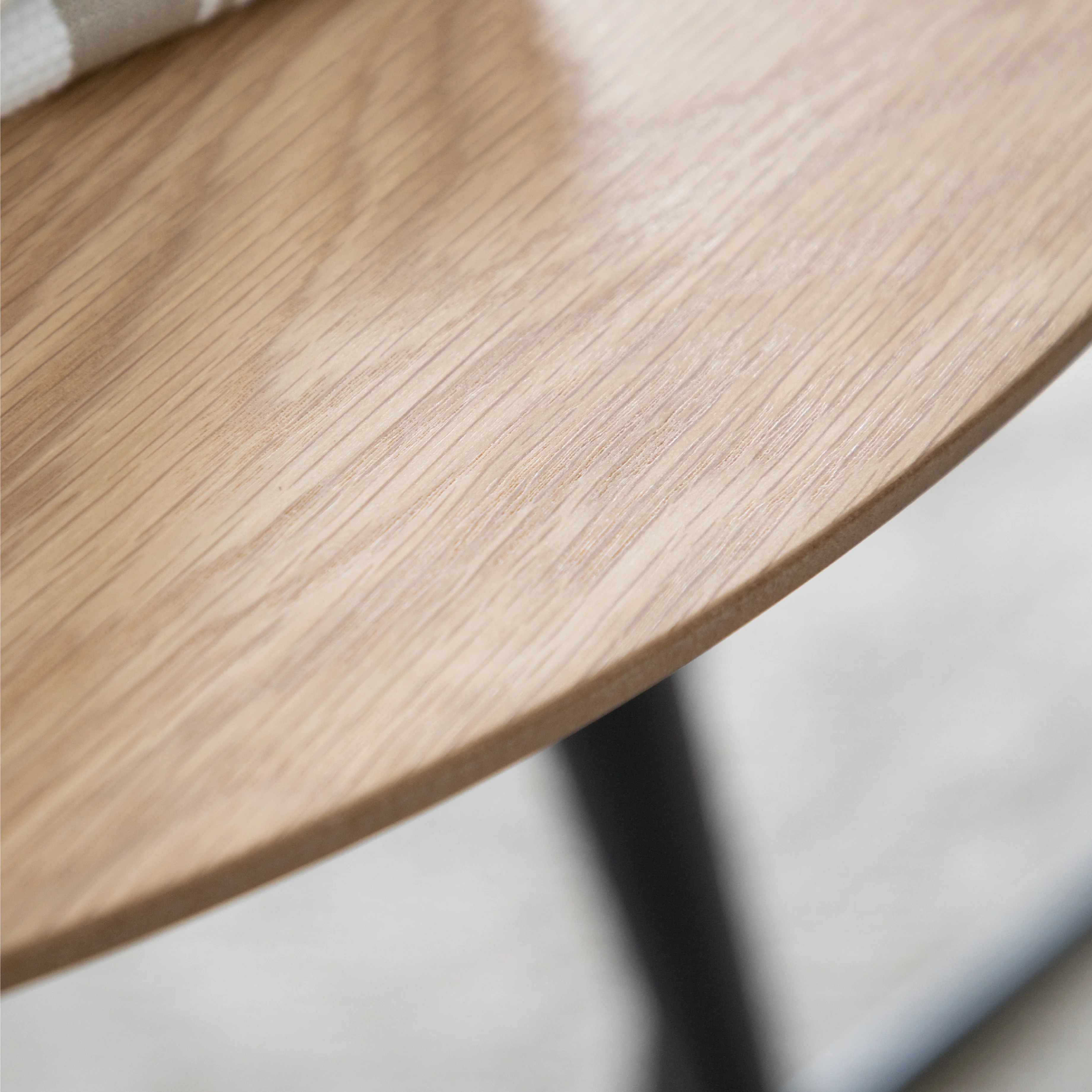 Astley Round Dining Table | Oak - Image 5