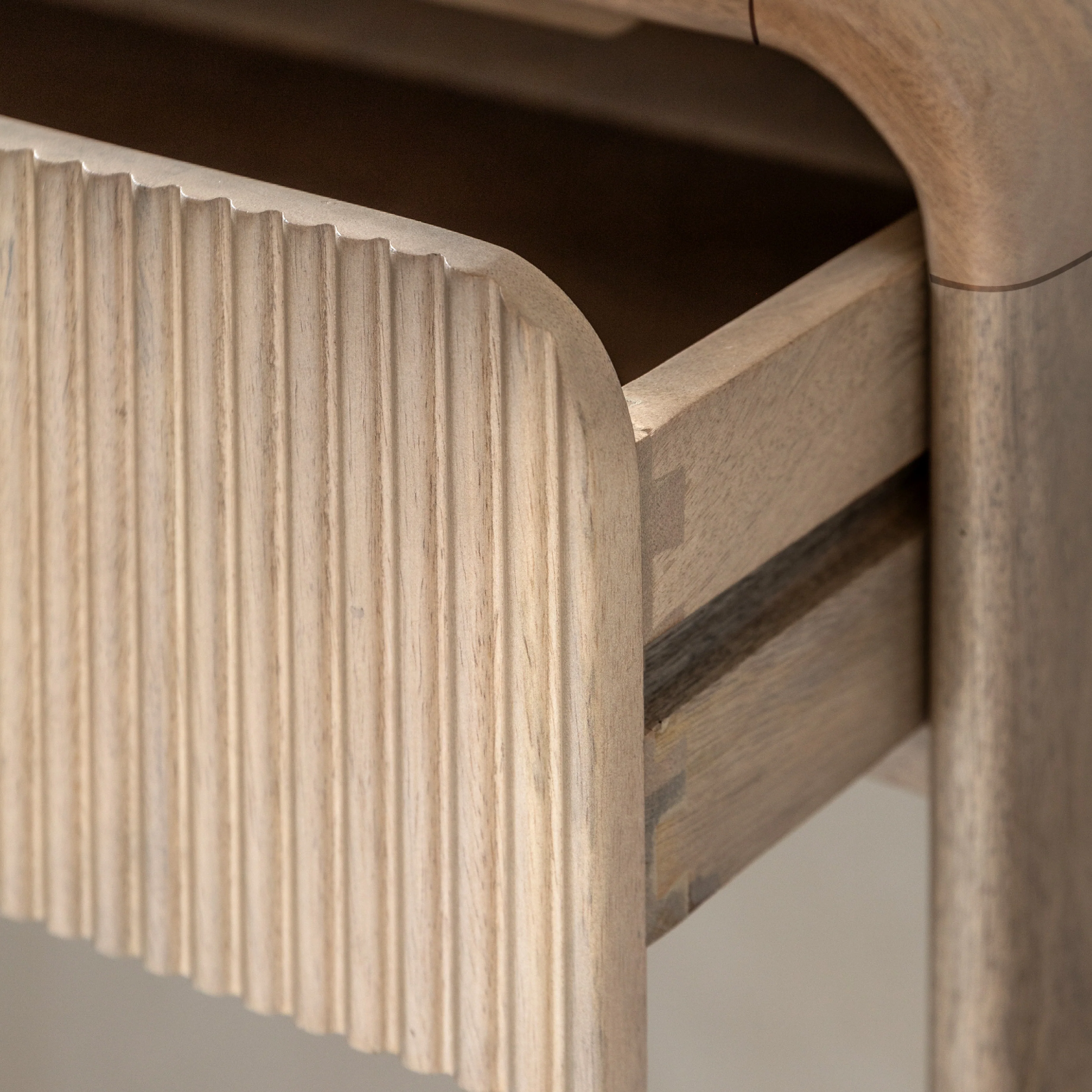 Colonna Fluted 2 Drawer Console Table | Mango Wood - Image 2