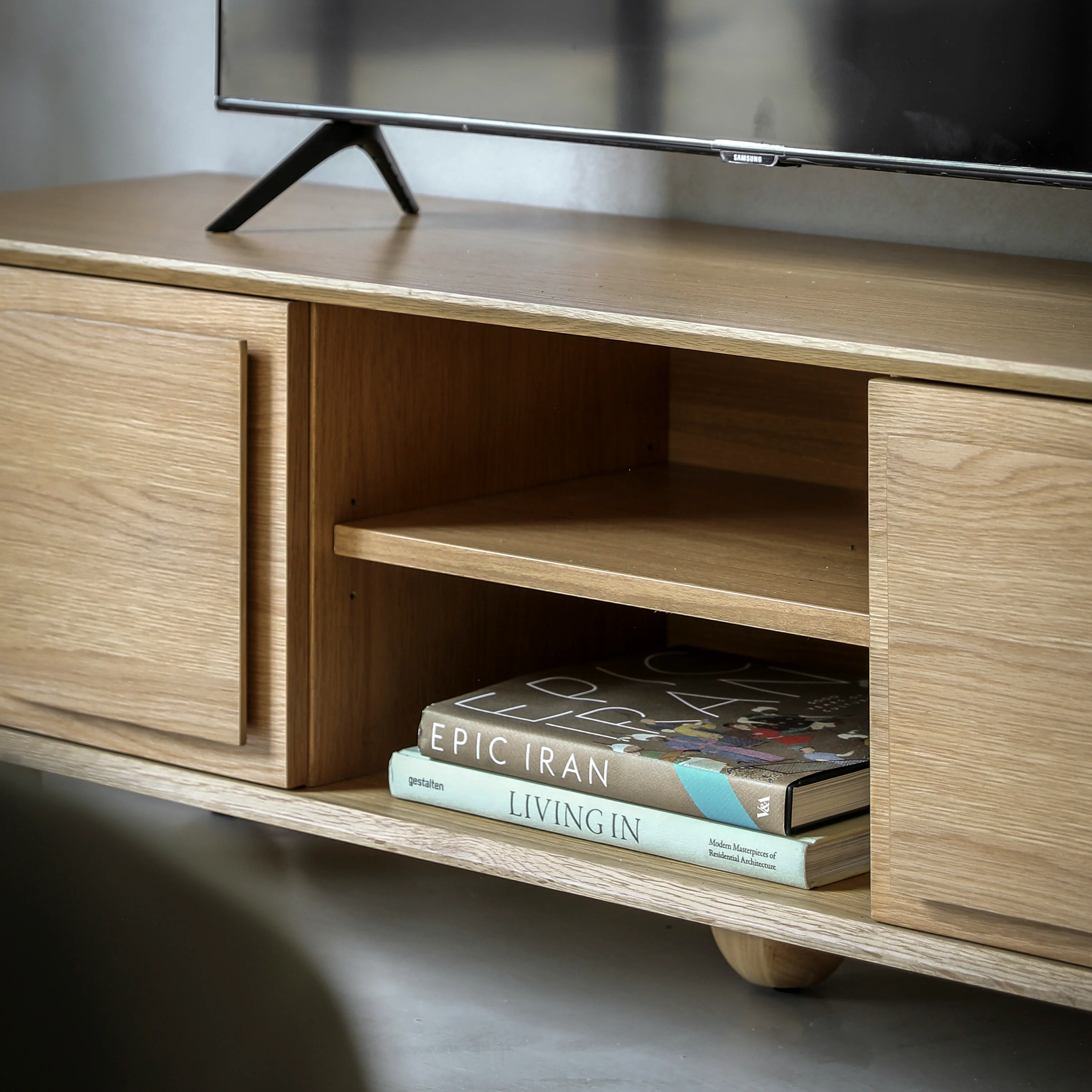 Geo Retro Media Unit | Natural - Image 5