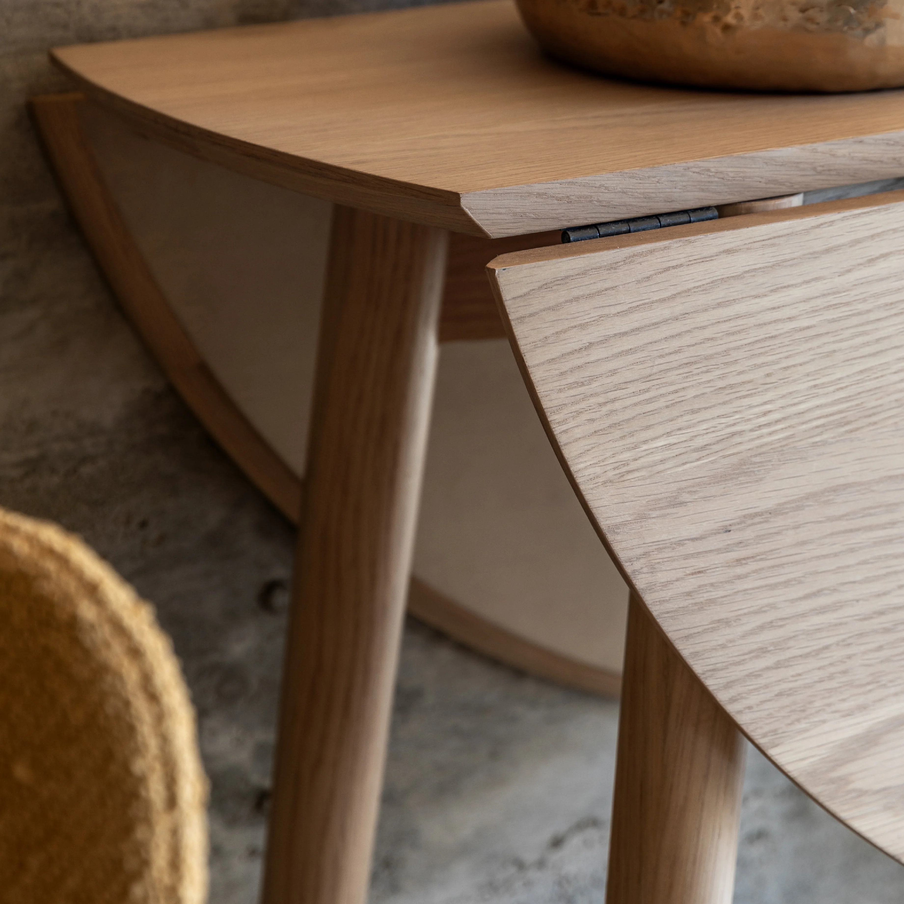 Hatfield Folding Dining Table | Natural Oak - Image 2