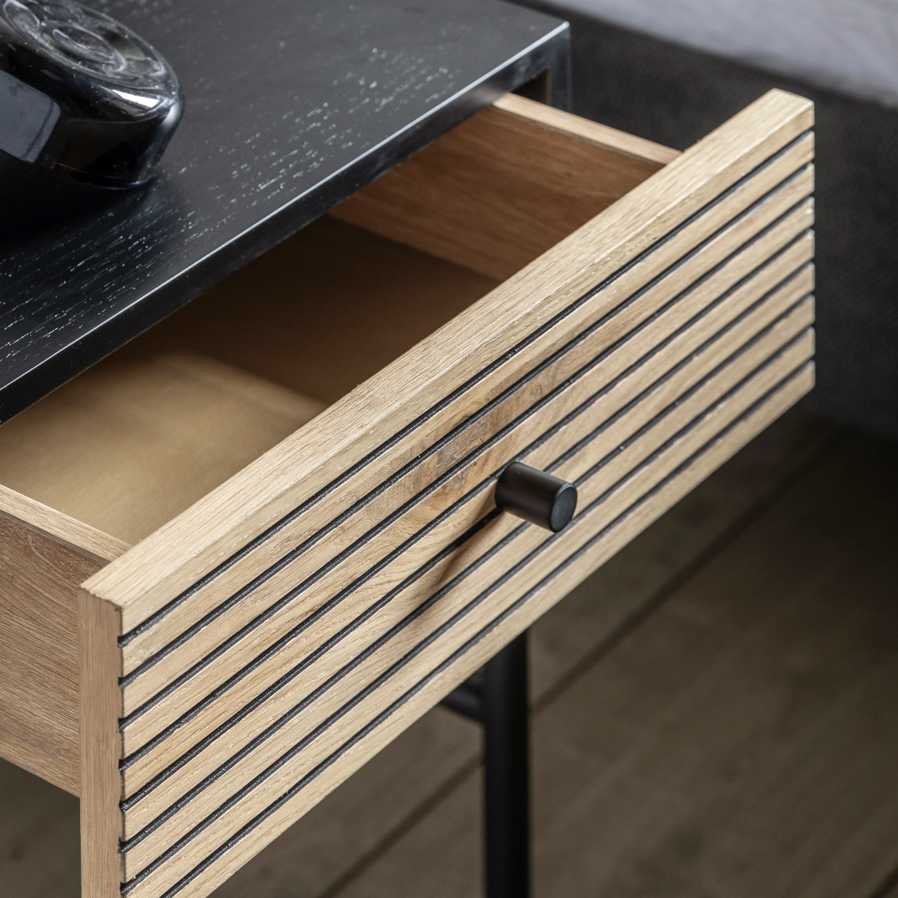 Hyland Bedside Table with Drawer | Black/Natural - Image 5