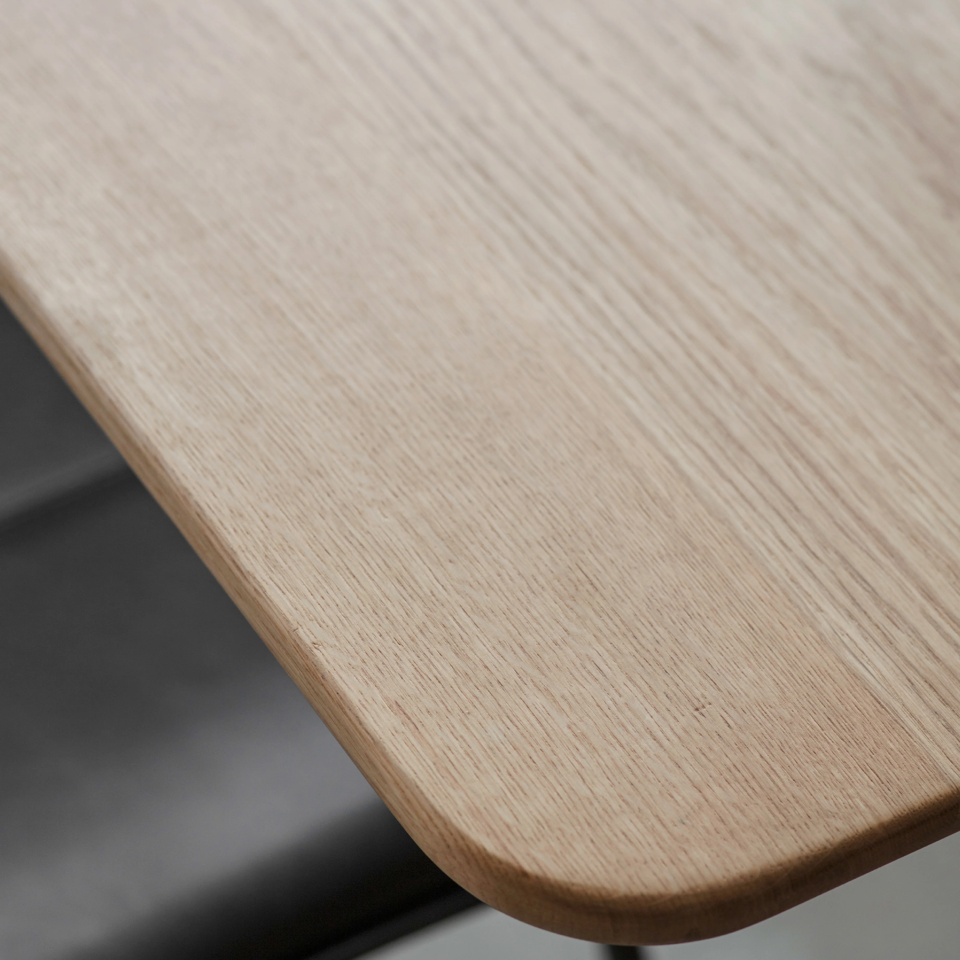 Kingham Oak Extending Dining Table | Natural - Image 2