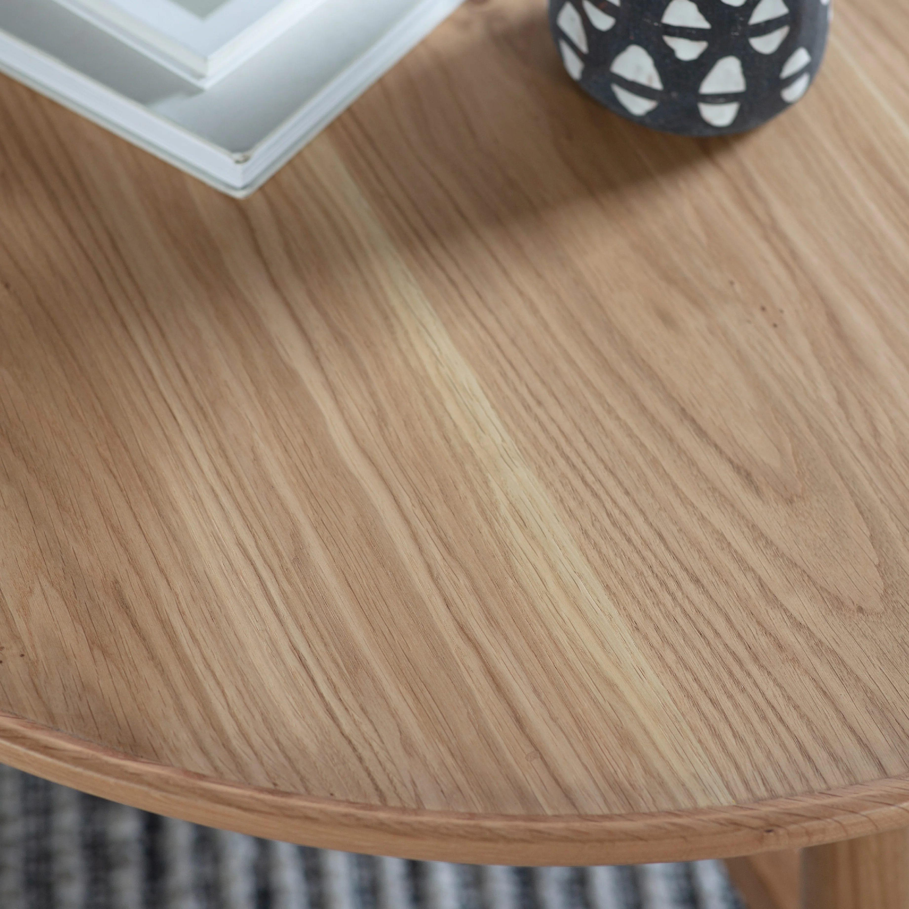 Kingham Oak Round Coffee Table | Natural - Image 2