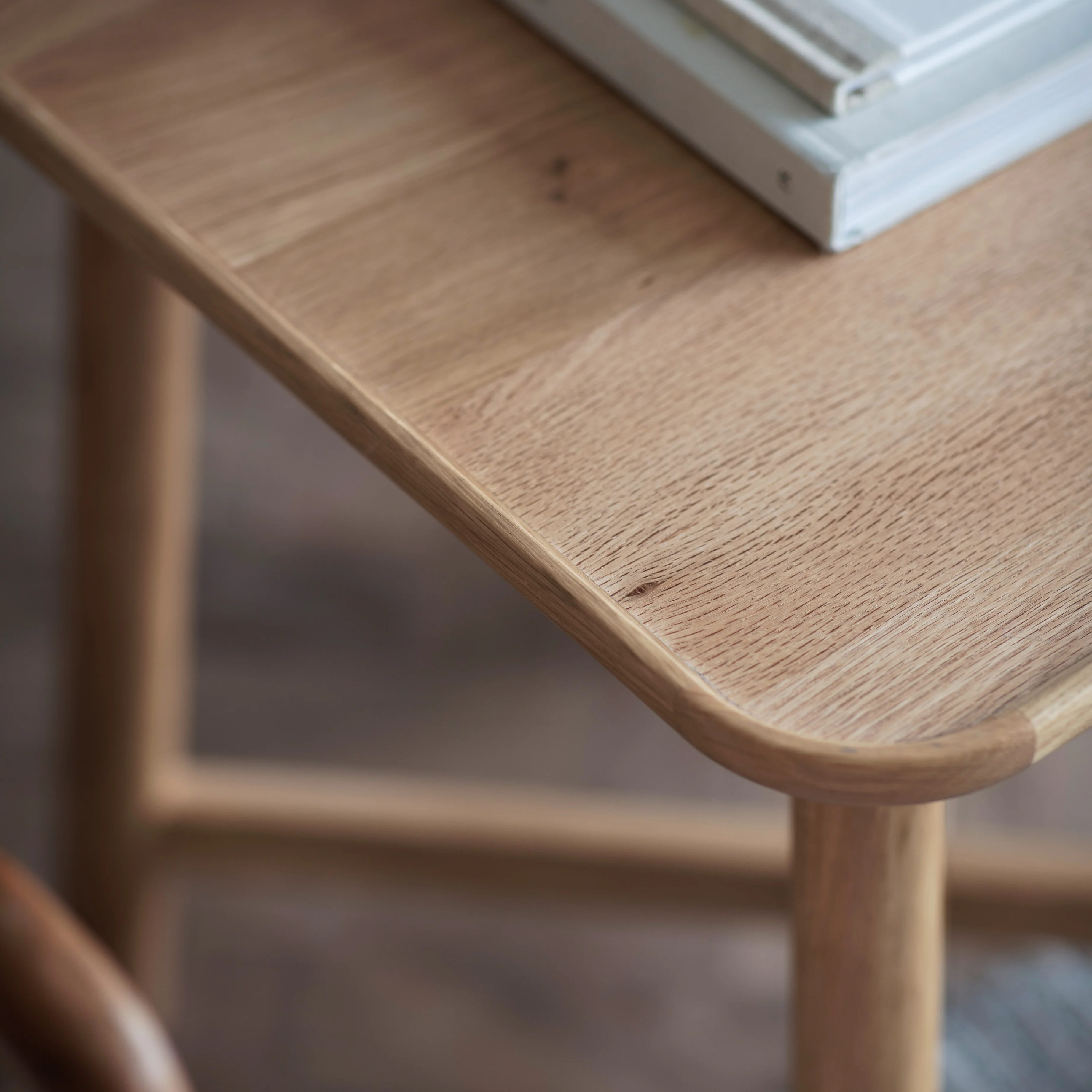 Kingham Oak Side Table | Natural - Image 2