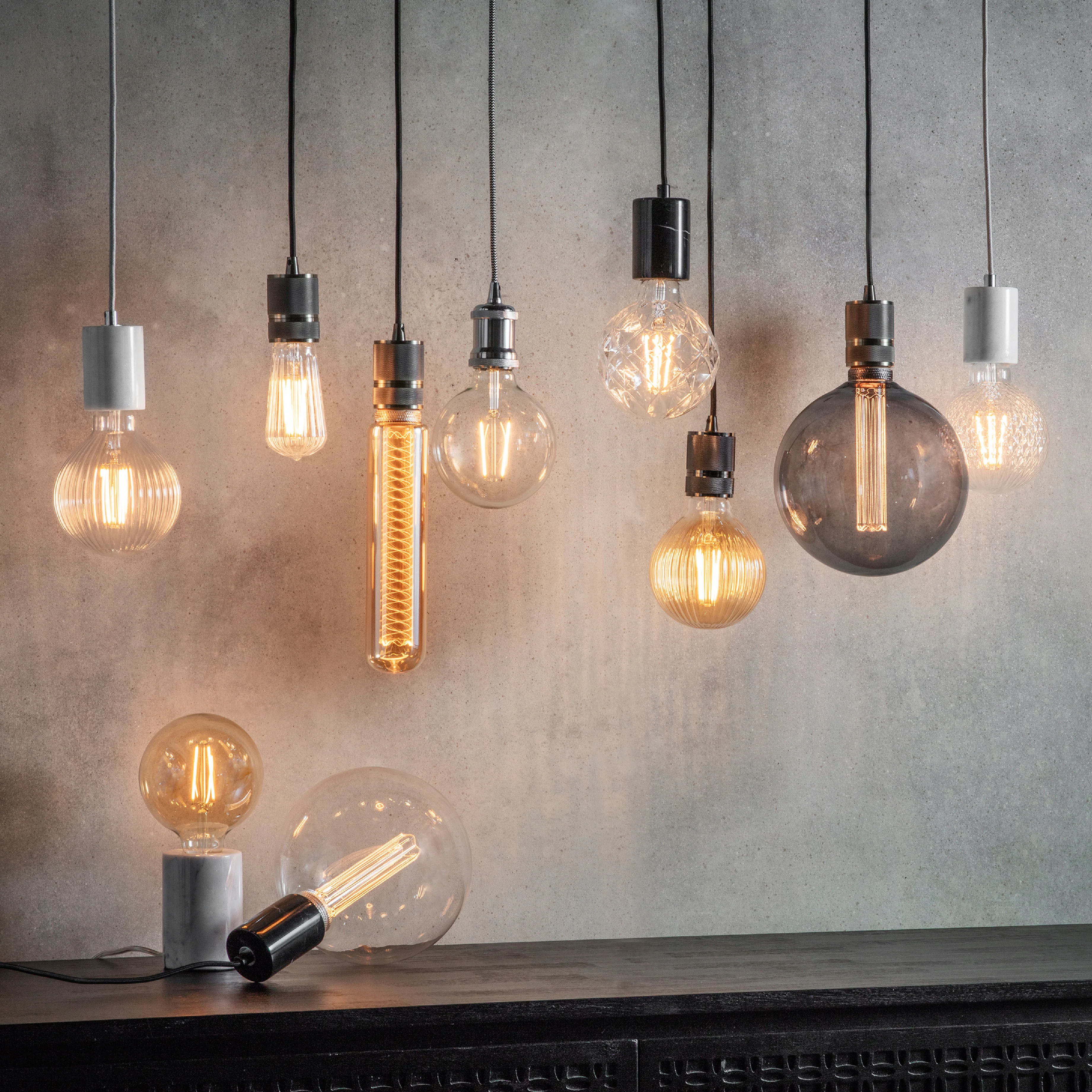 LED Globe Bulb | Smoke - Image 5