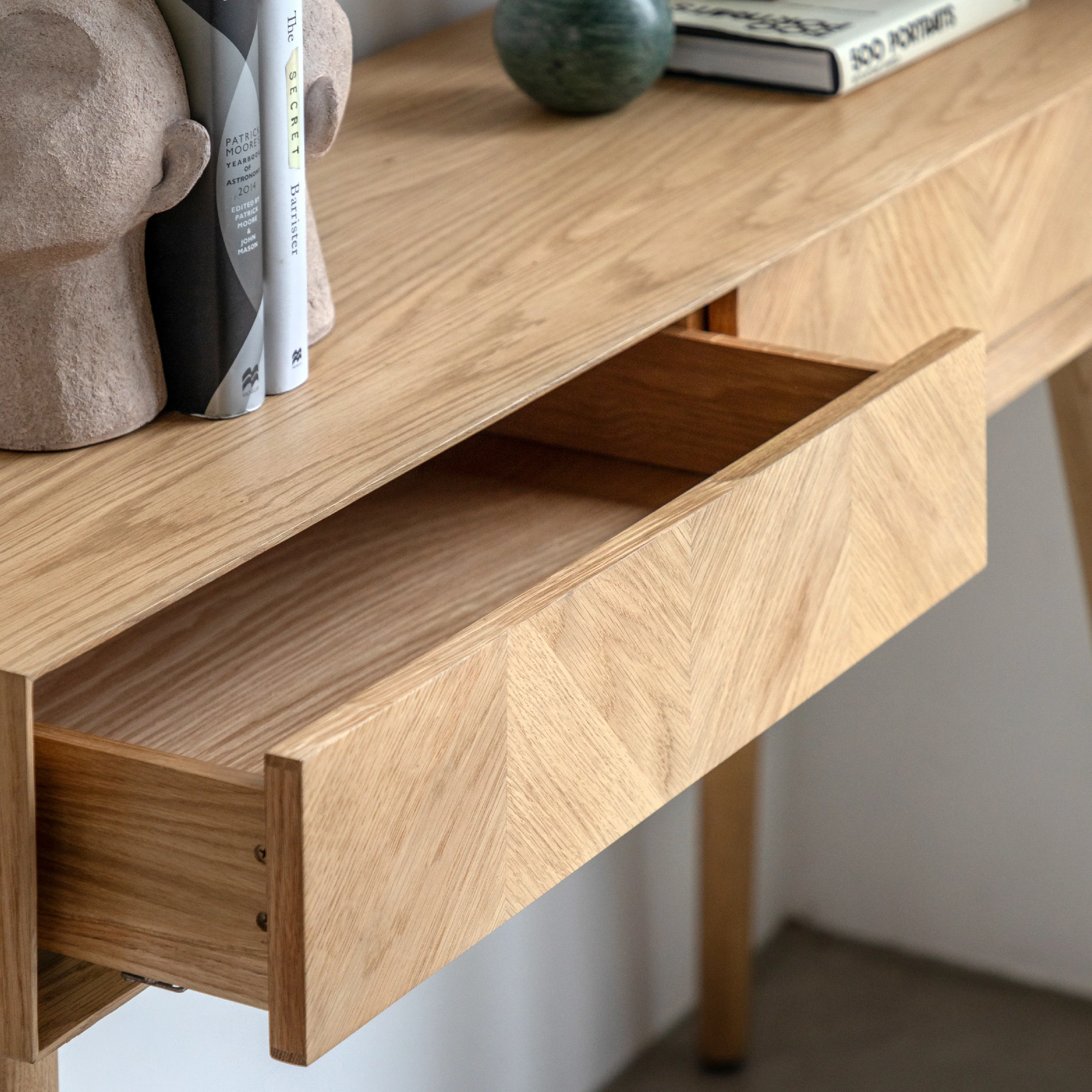 Milano Chevron 2 Drawer Console Table | Oak - Image 2