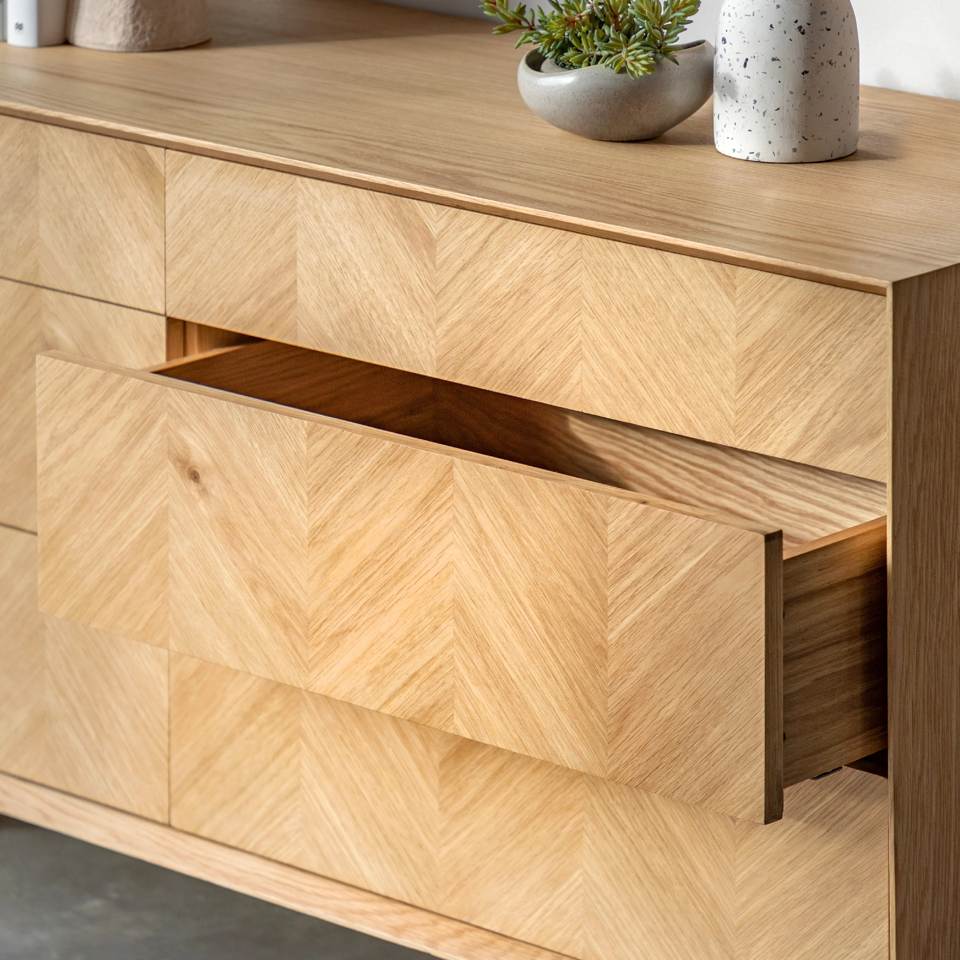 Milano Chevron 6 Drawer Chest | Oak - Image 2
