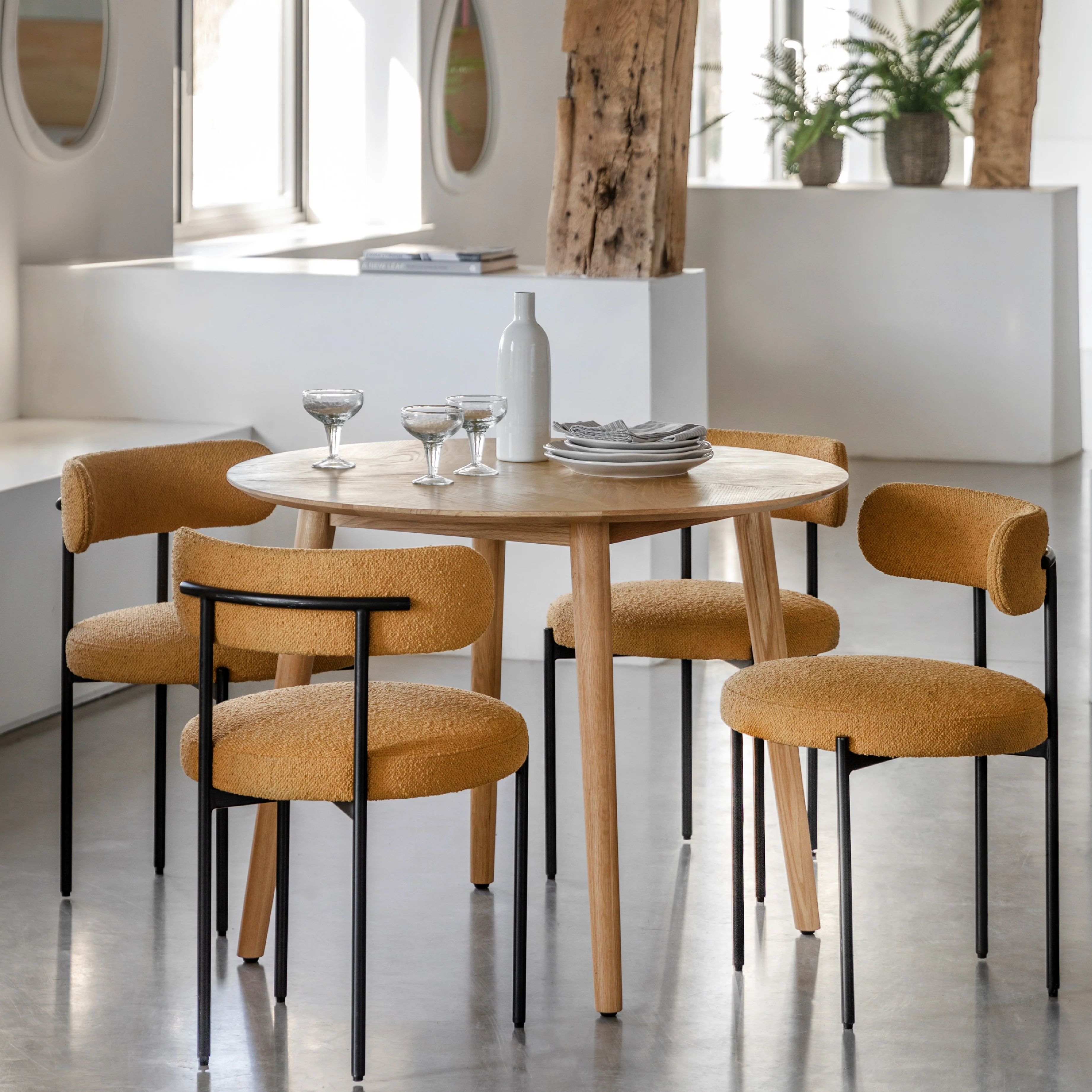 Milano Chevron Round Dining Table | Oak