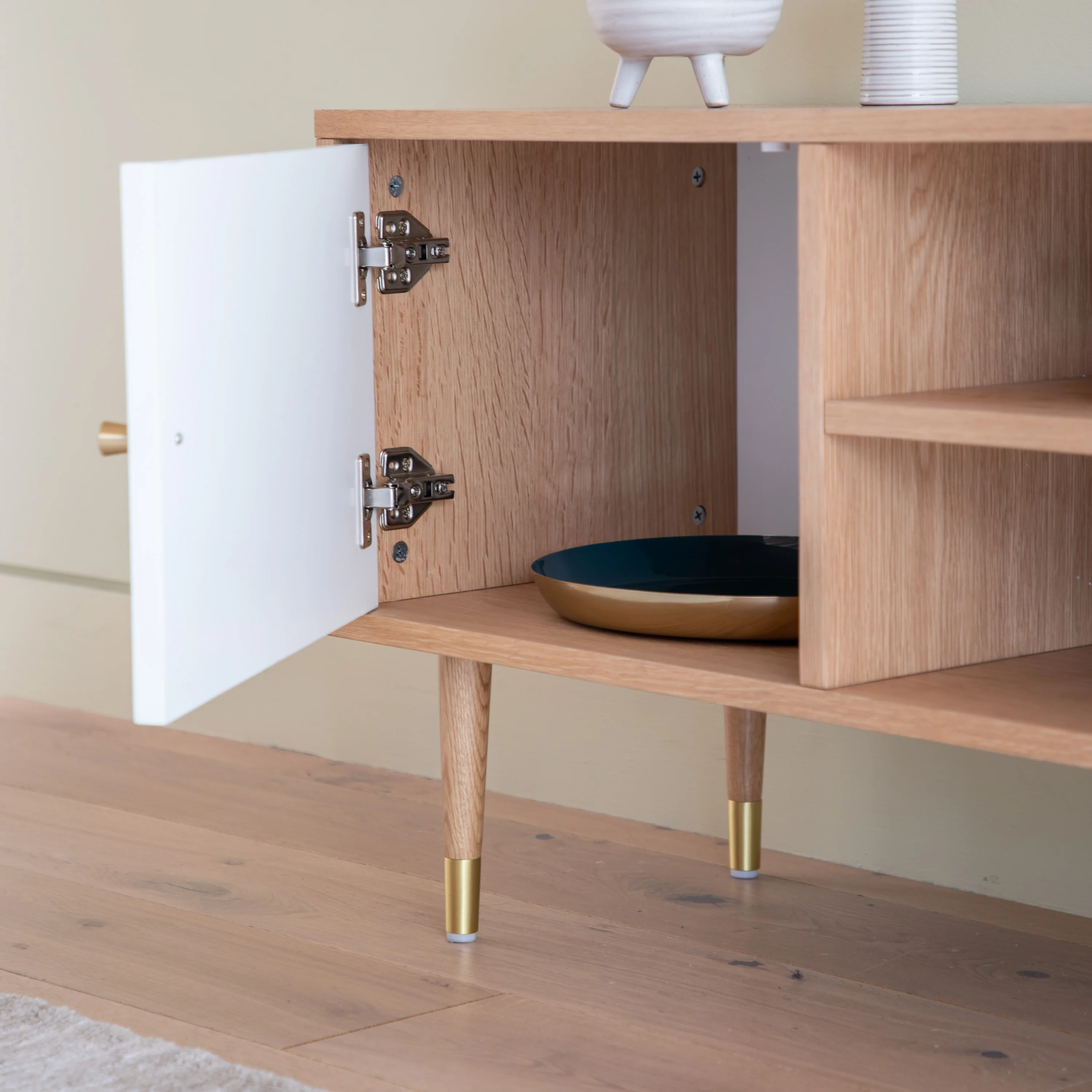 Newbury Bauhaus Media Unit | Natural/White - Image 3