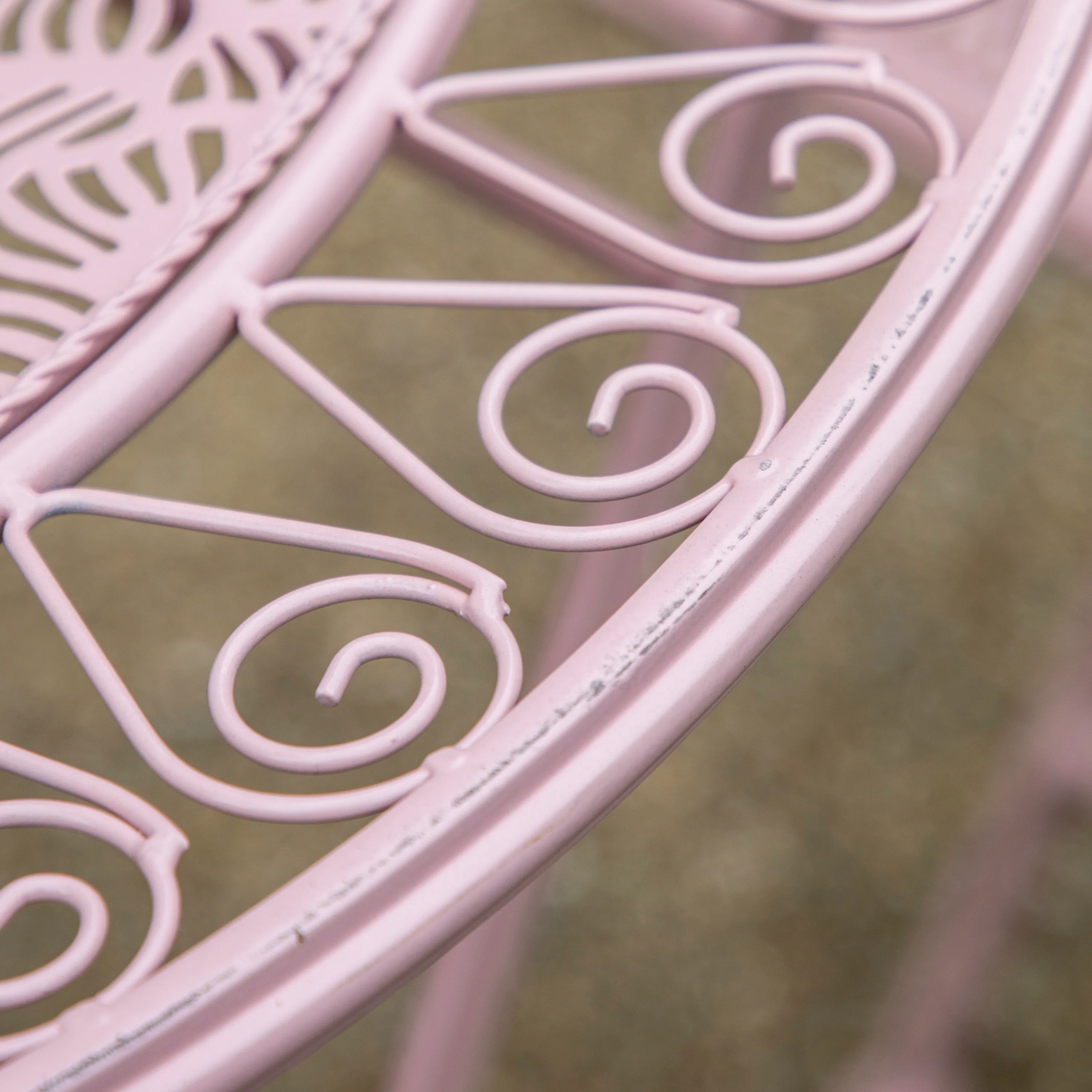 Outdoor Brindisi 2 Seat Bistro Set | Coral Pink Iron - Image 6
