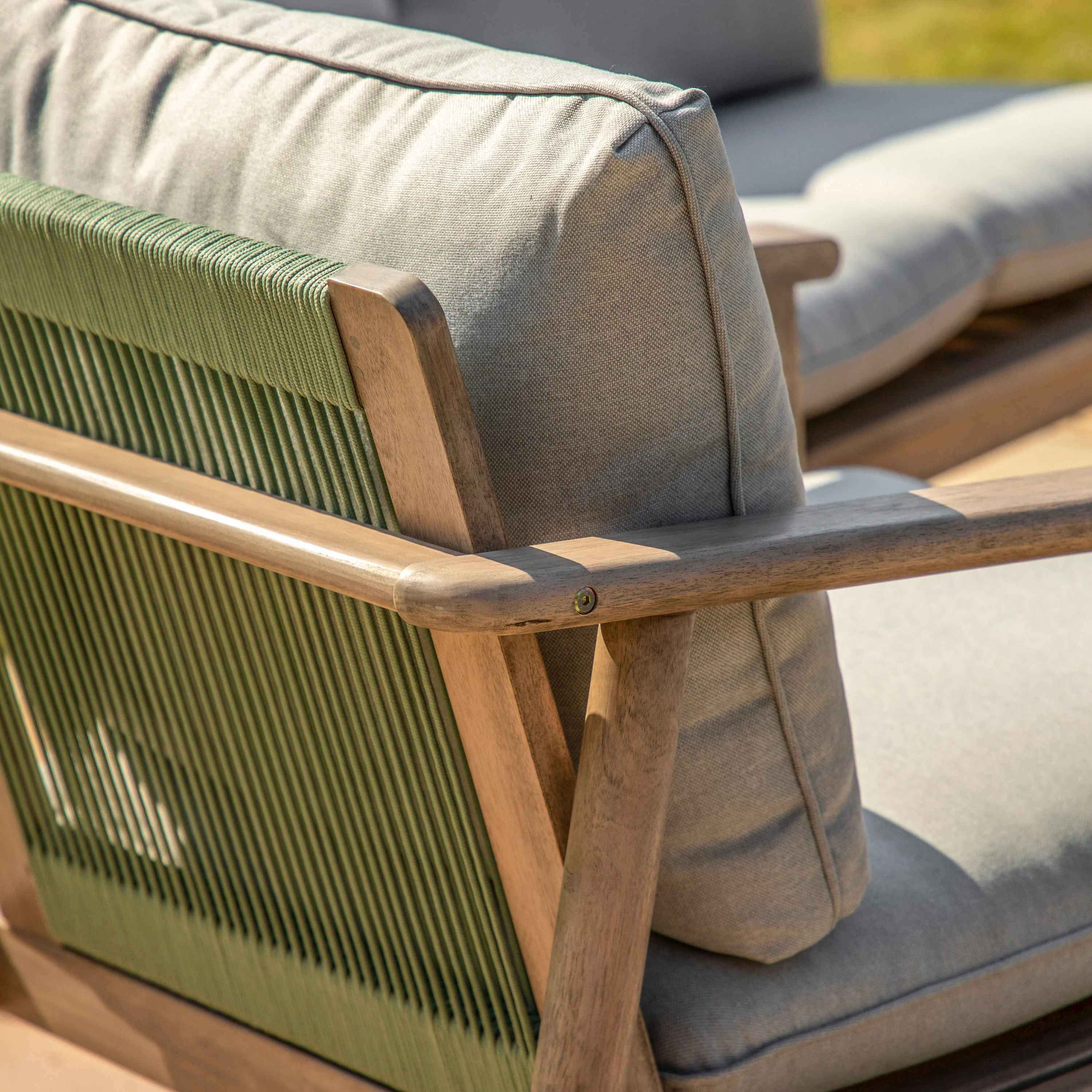Outdoor Corsica Lounge Set | Grey Acacia - Image 3