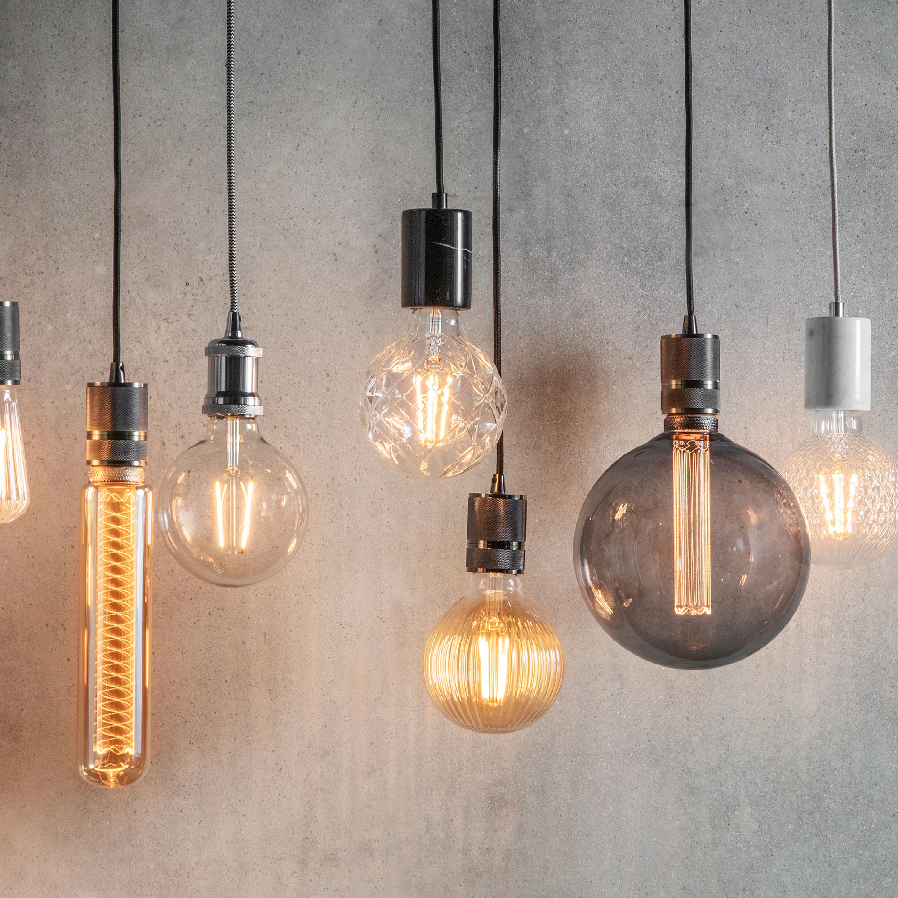 Ribb Globe Bulb | Clear - Image 2