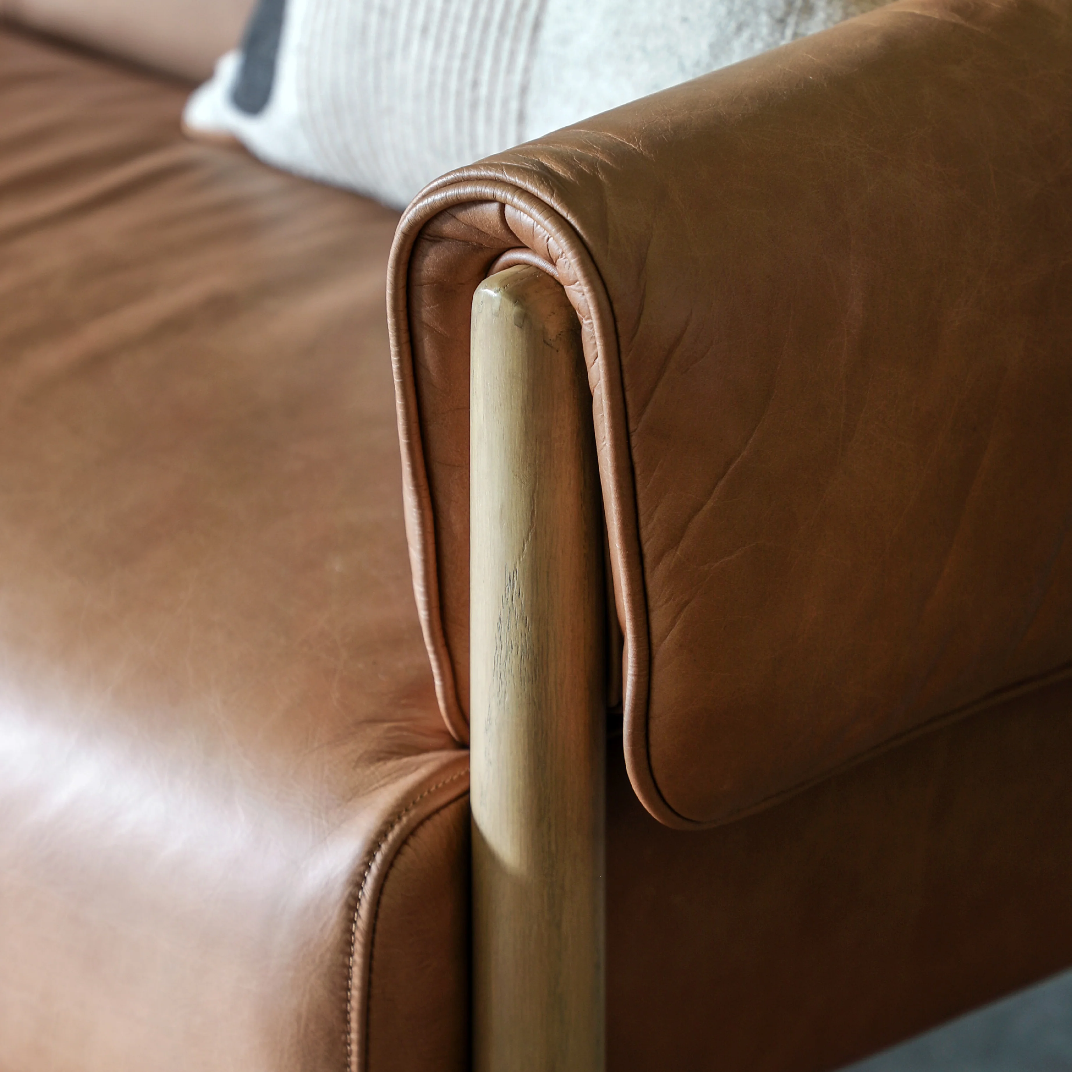 Stratford Leather 2 Seat Sofa | Brown - Image 2