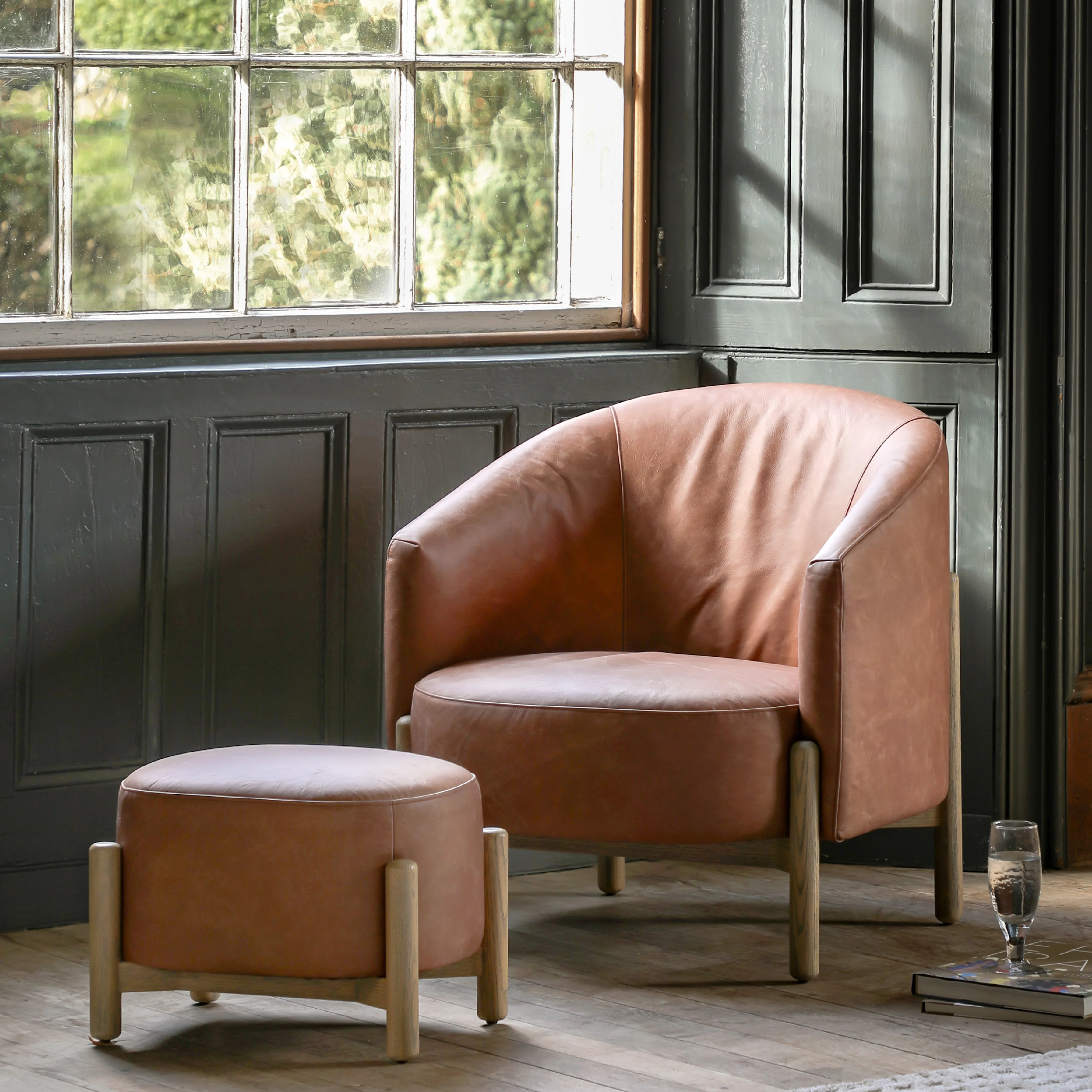 Tindon Curve Leather Footstool | Vintage Brown