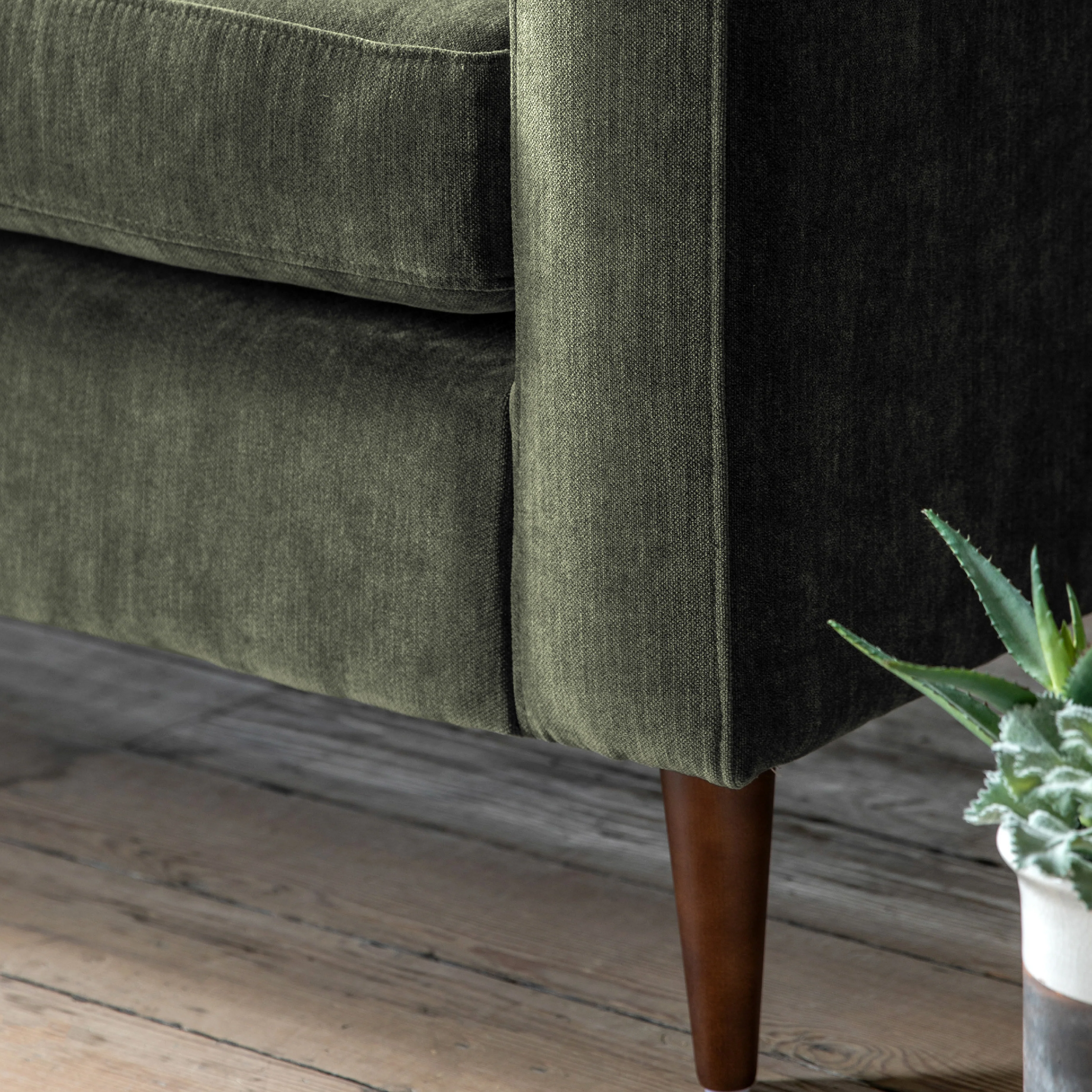 Whitwell Button 2 Seat Sofa | Forest - Image 5