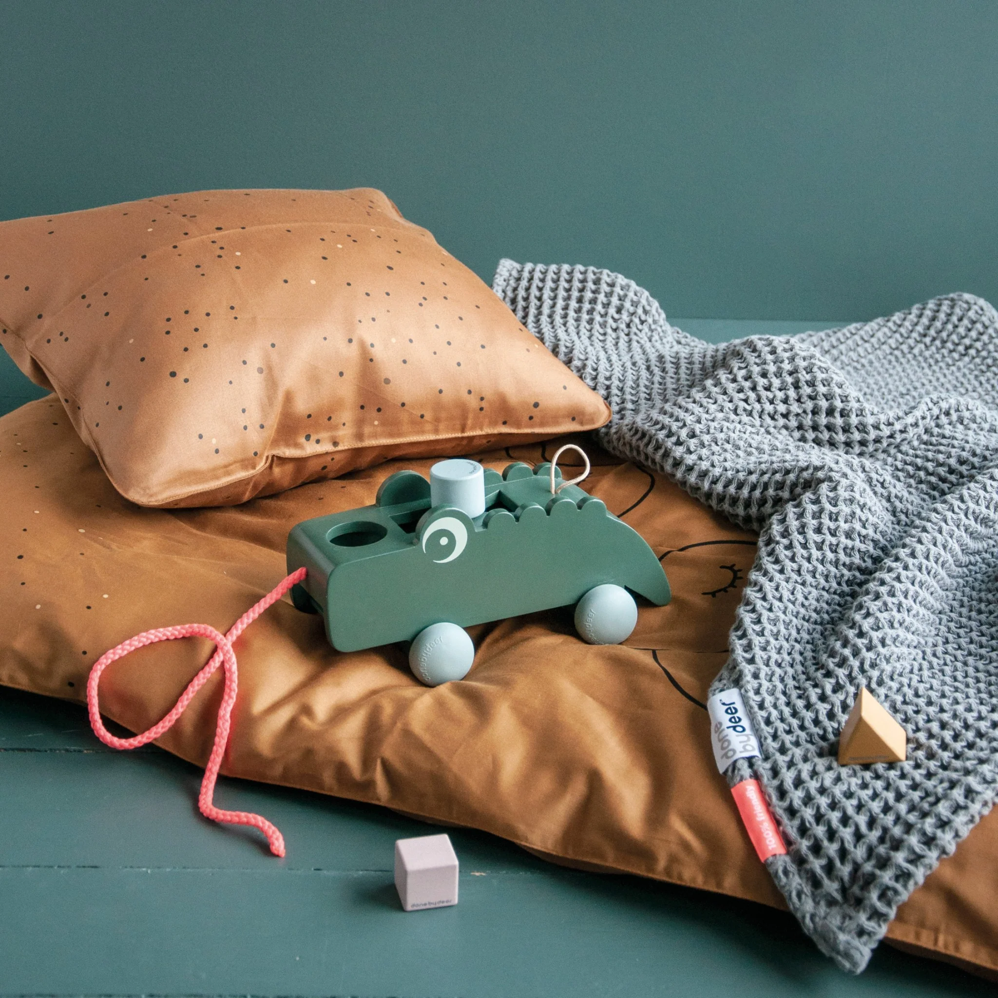 Waffle Blanket | Grey | 80x100cm - Image 2