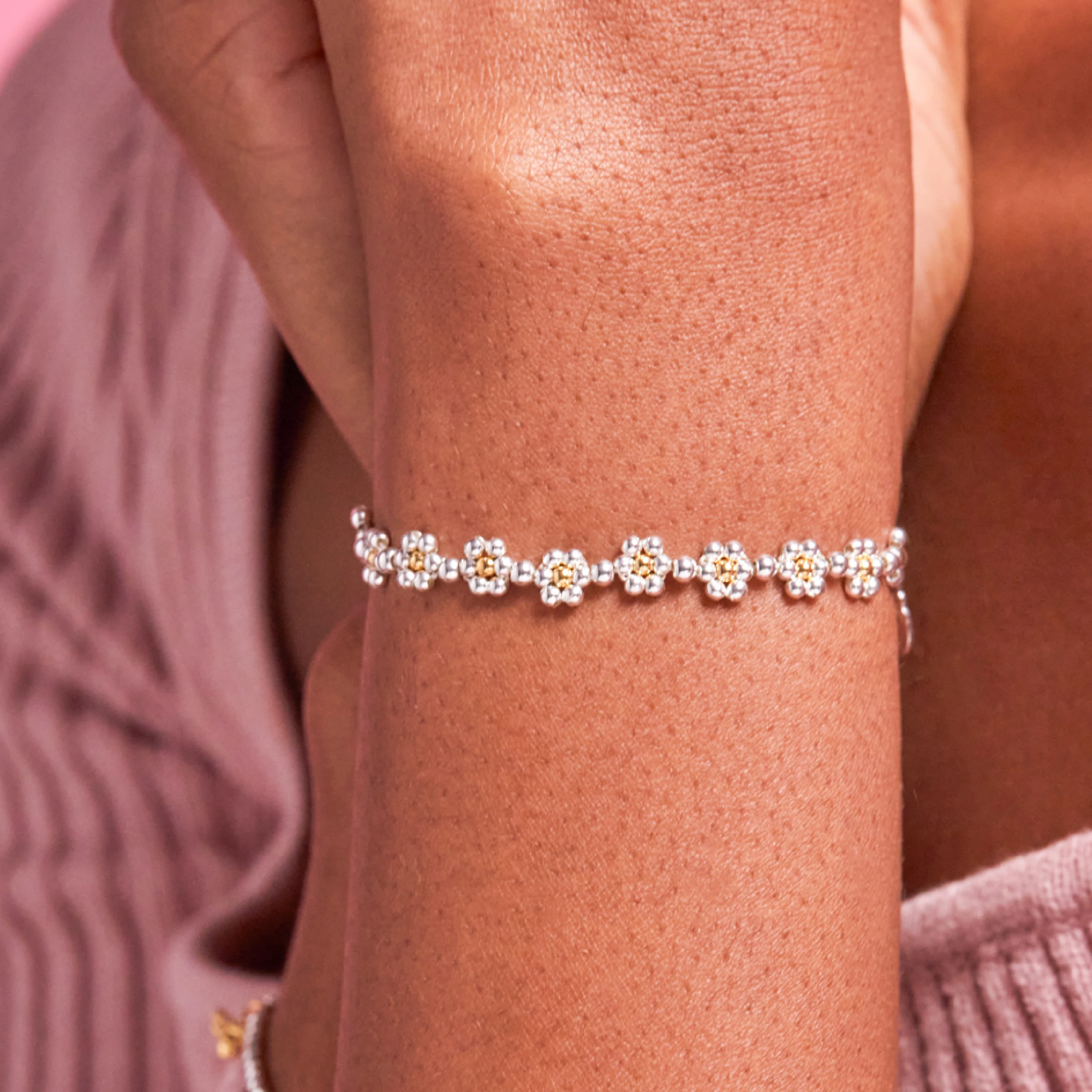 Amelia Daisy Chain Bracelet | Gold & Silver Plated - Image 2