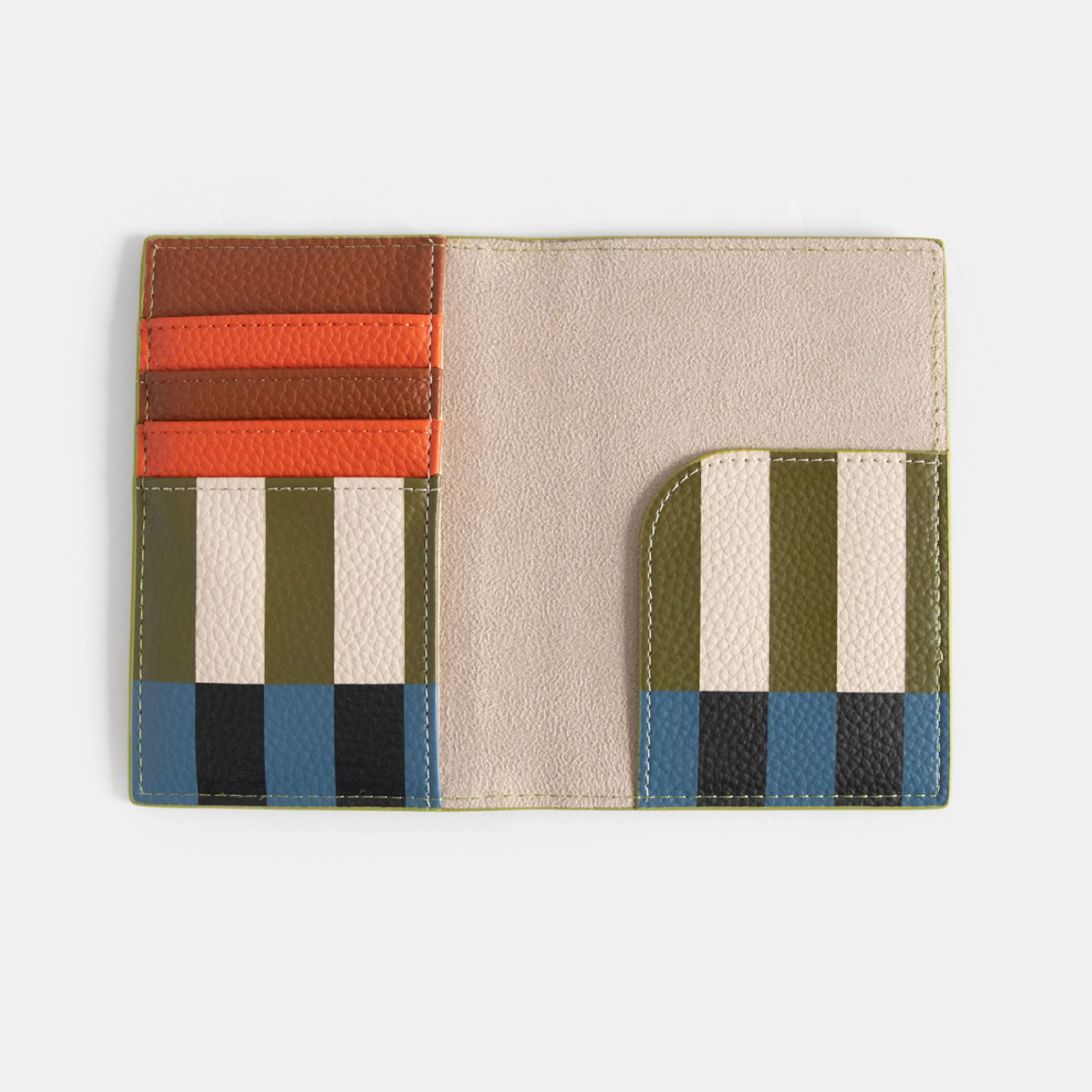 Men's Vegan Leather Passport Holder | Moss Green - Image 3
