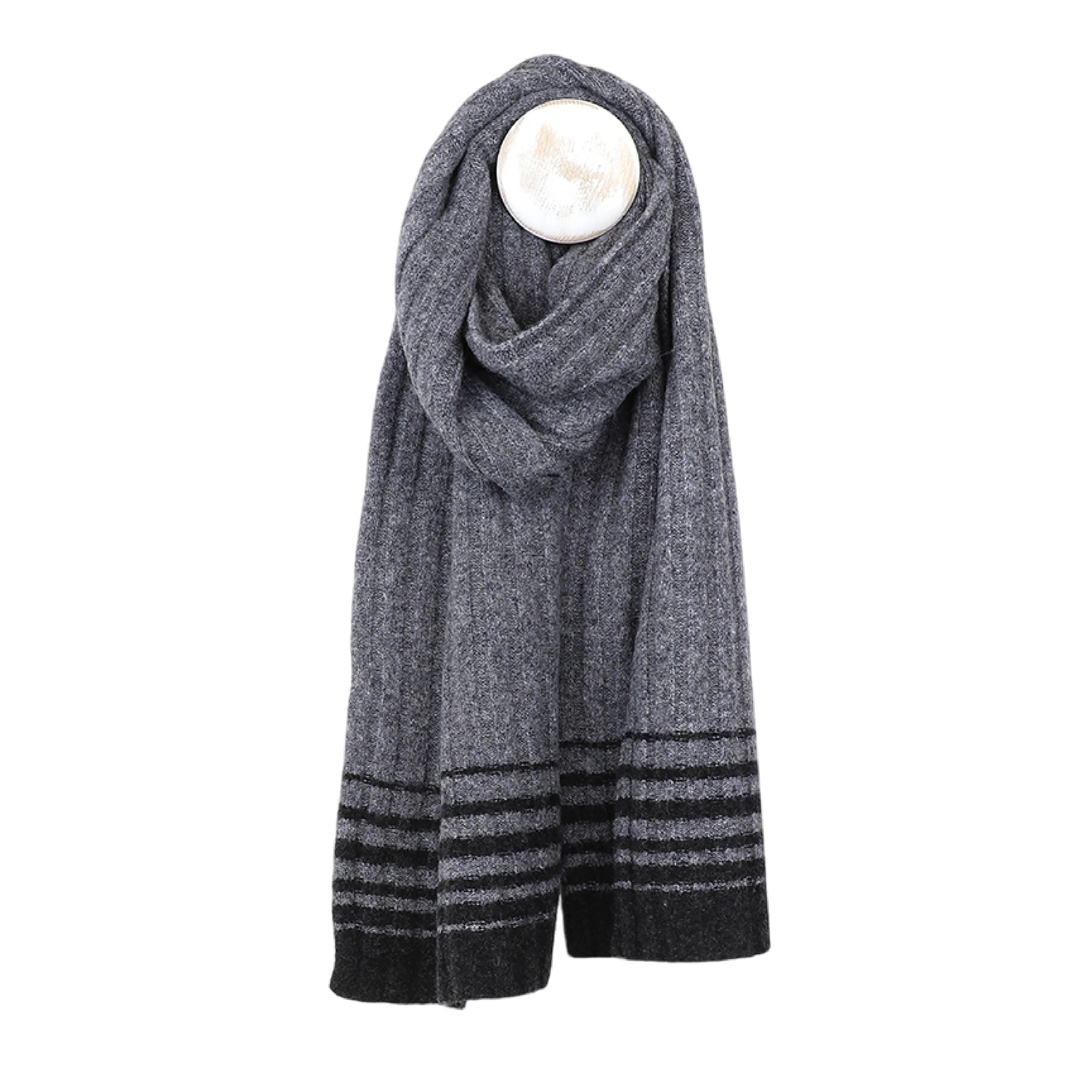 Men's Ribbed Knit Winter Scarf | Grey/Black - Image 2