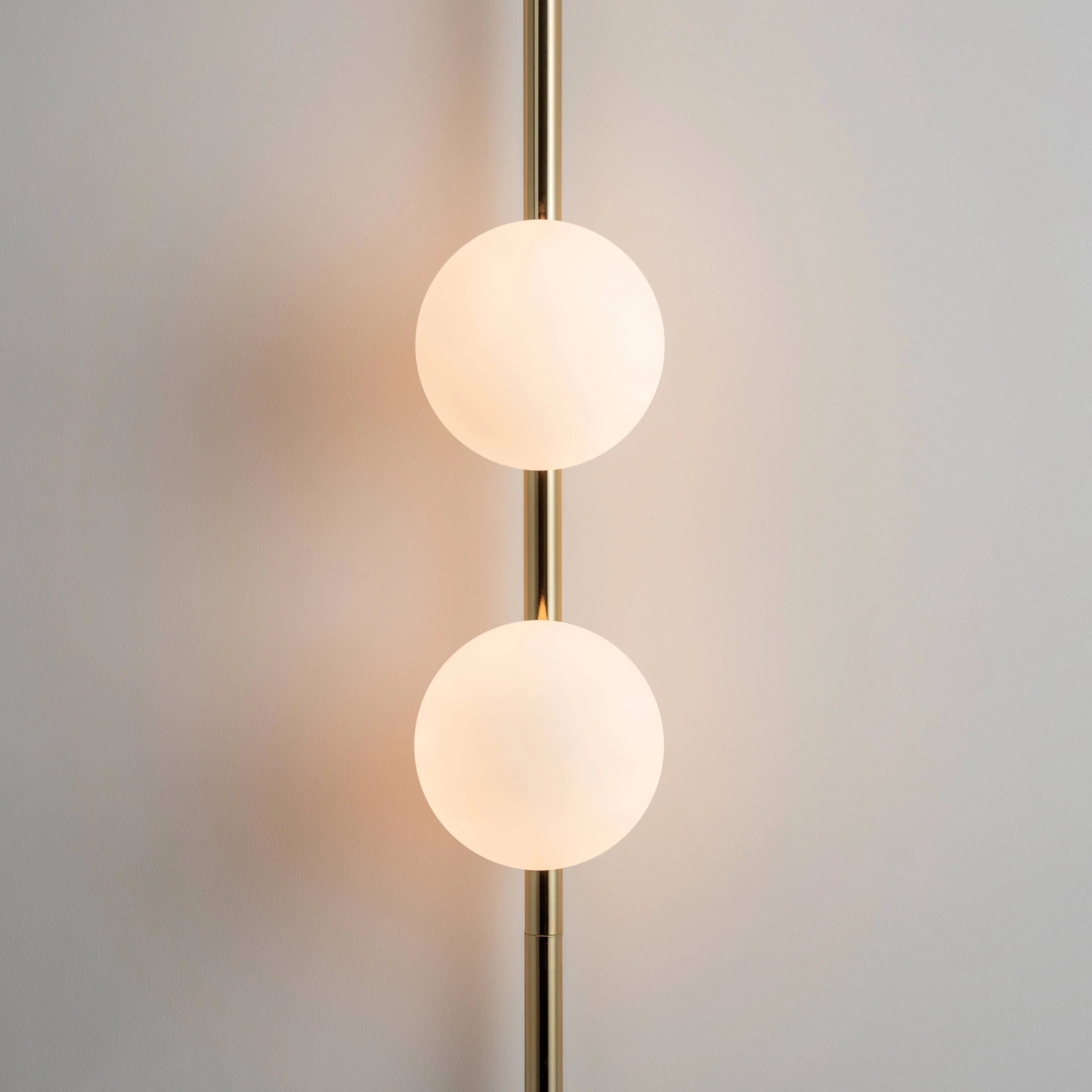 3 Shade Bar Opal Ball Wall Light | Brass - Image 4