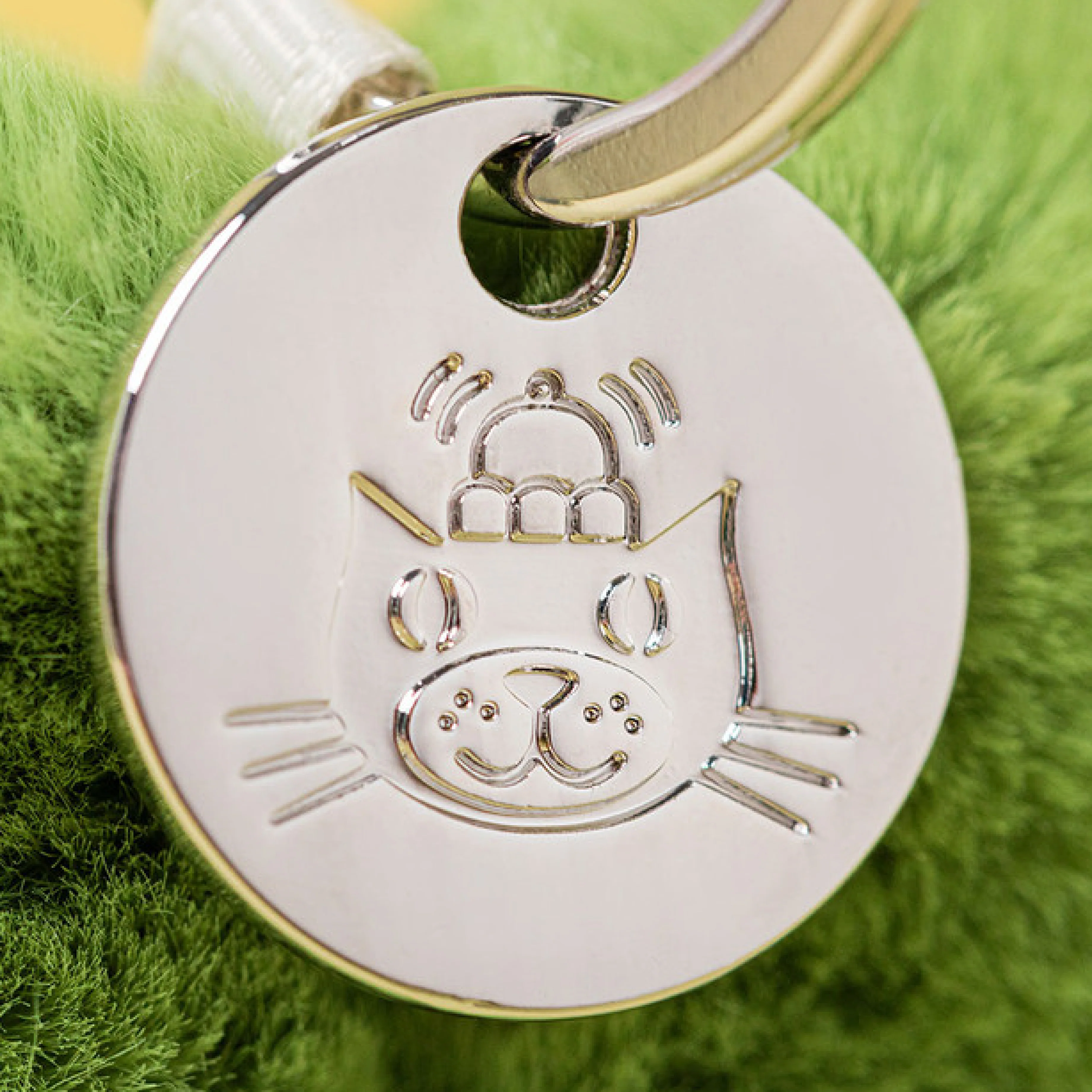 Amuseables Siofra Shamrock Bag Charm - Image 2