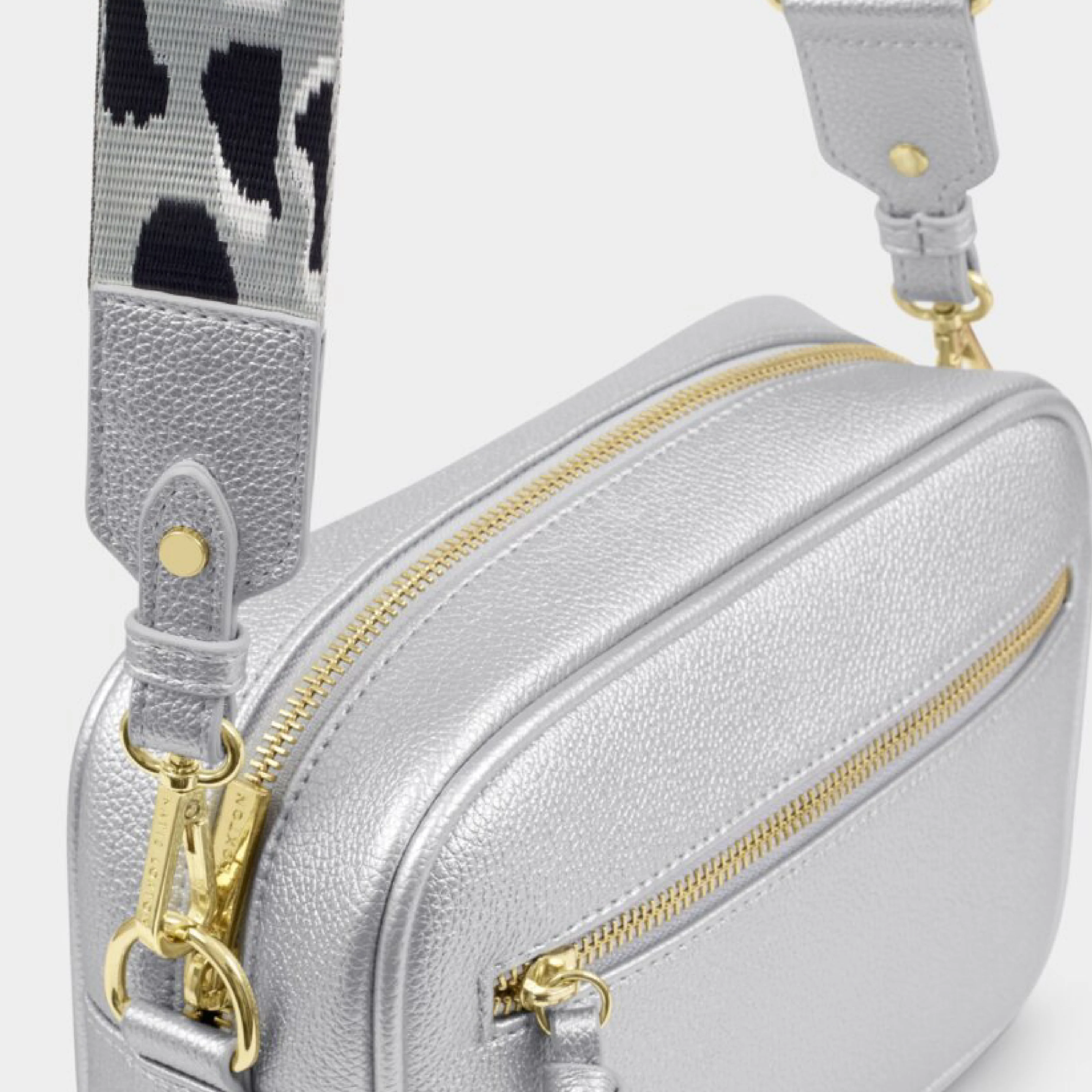 Hallie Crossbody Bag | Silver - Image 4