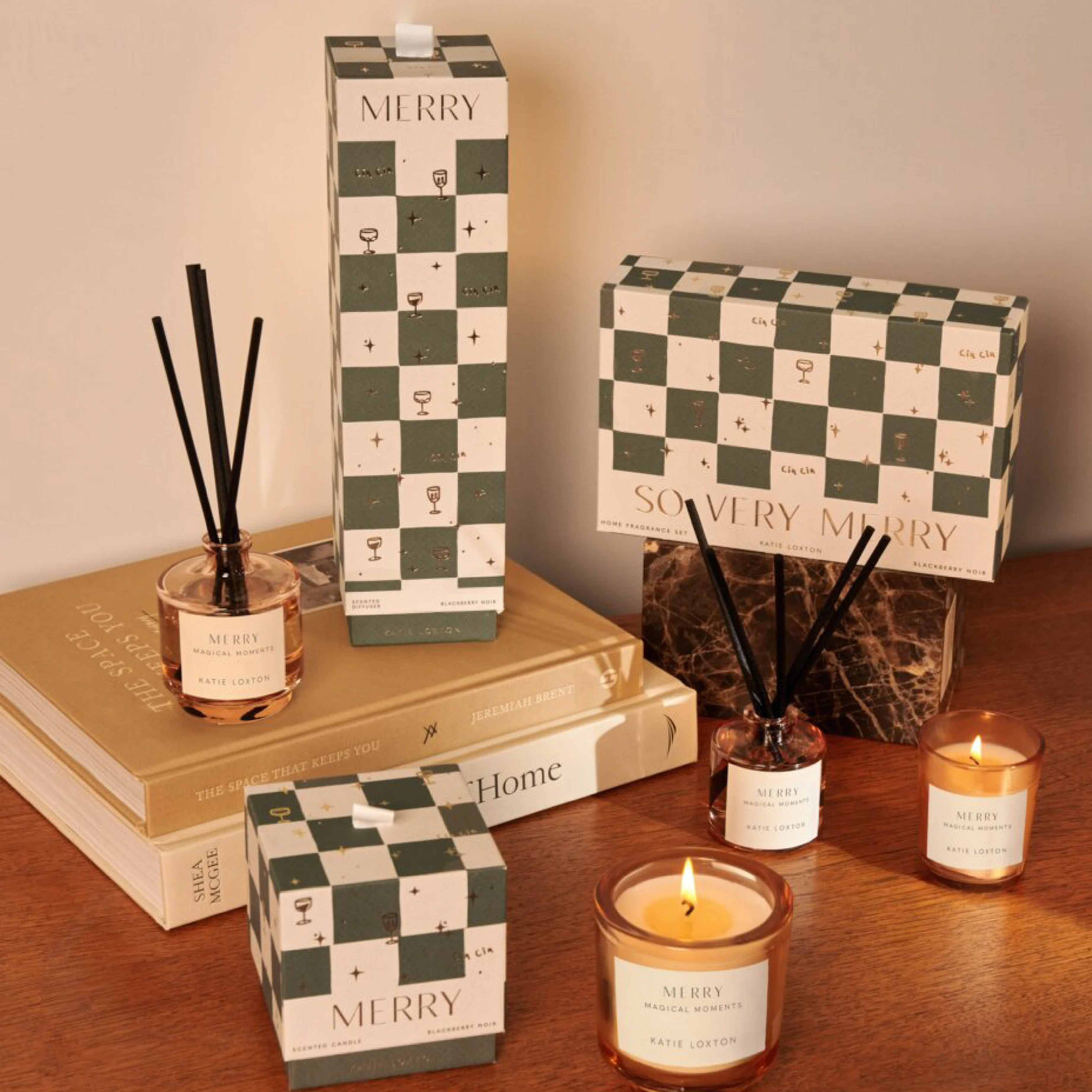 'Merry' Sentiment Reed Diffuser | Blackberry Noir - Image 4