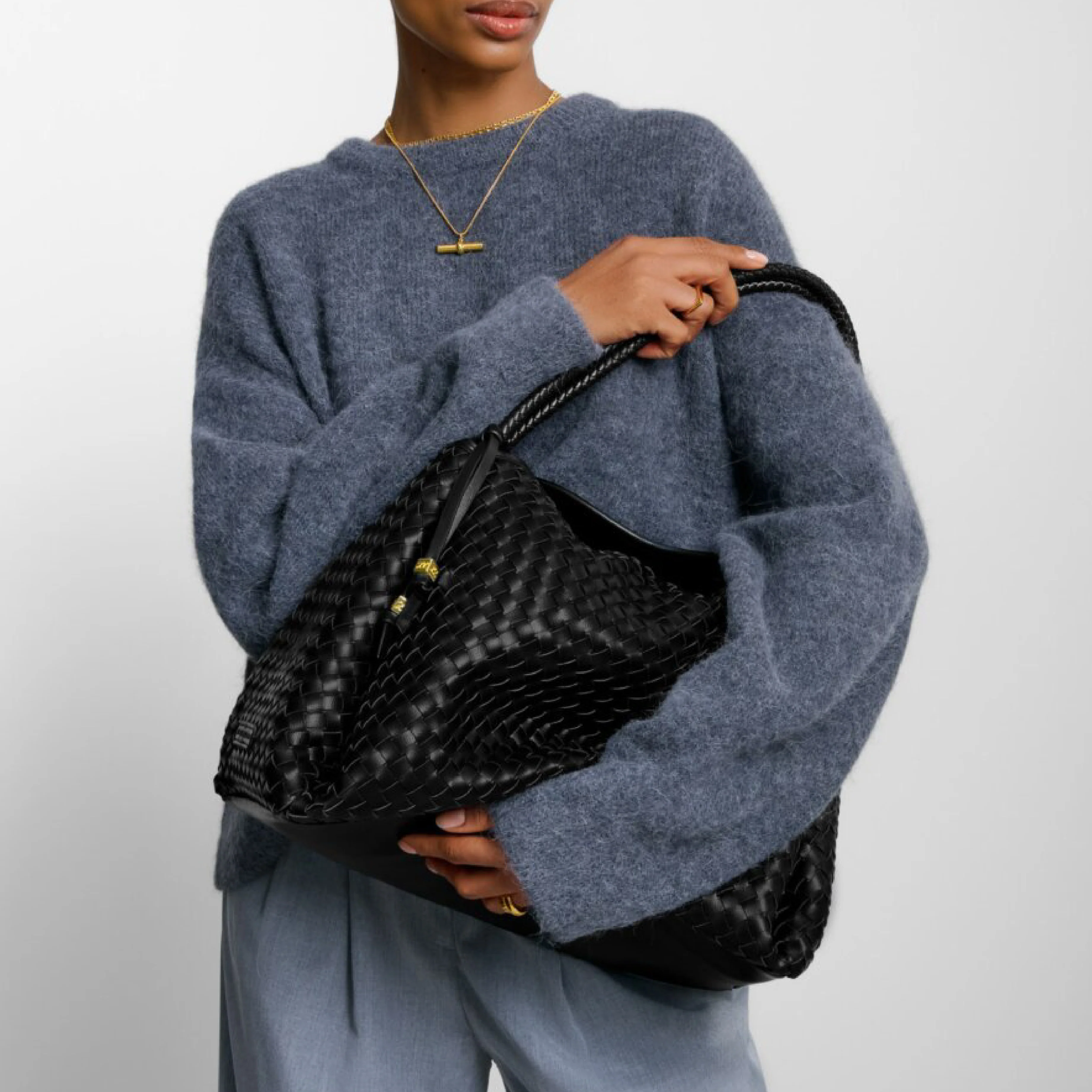 Nova Hand Woven Shoulder Bag | Black | Large - Image 2
