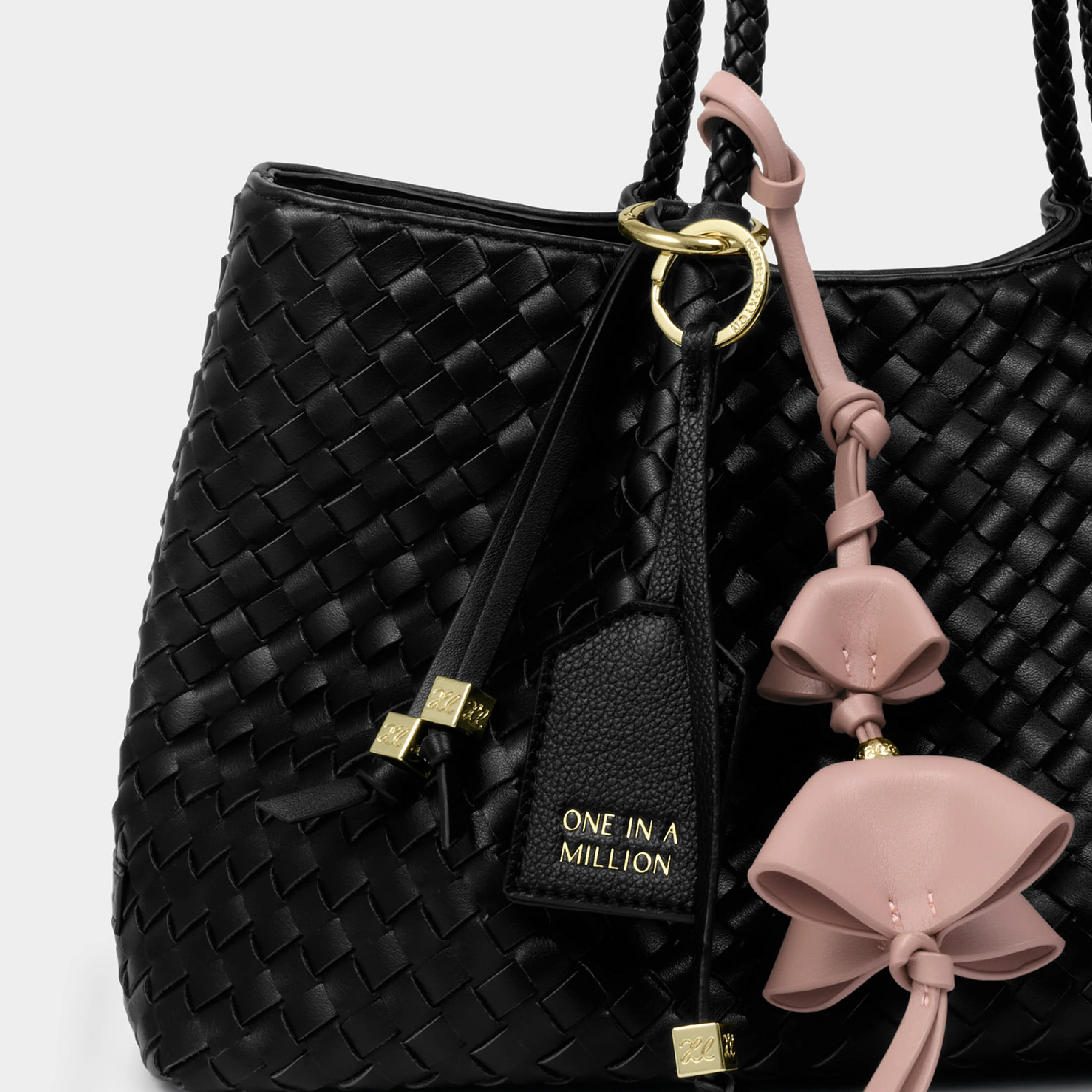 'One In A Million' Sentiment Tag Keyring | Black - Image 4