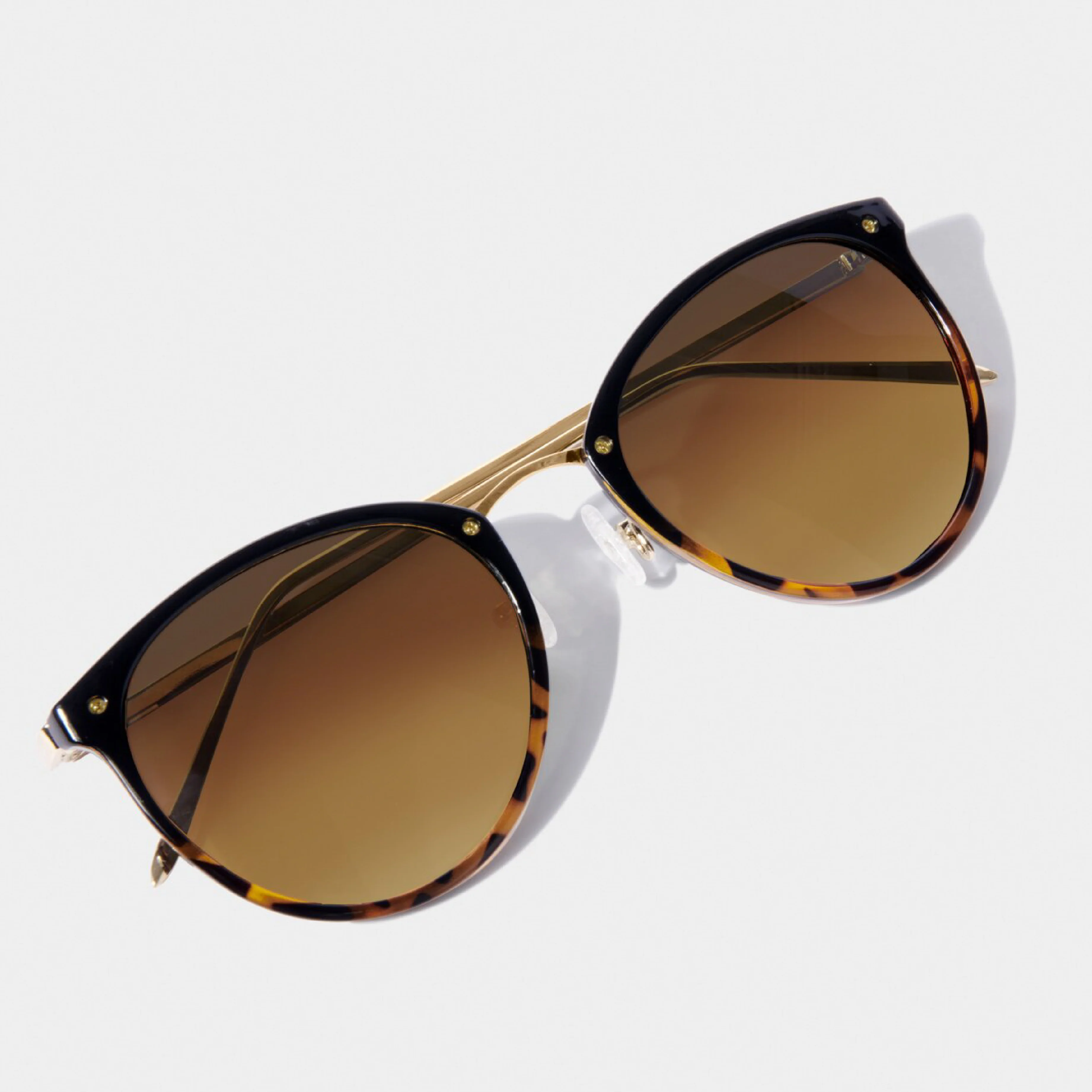 Santorini Round Sunglasses | Tortoiseshell - Image 3