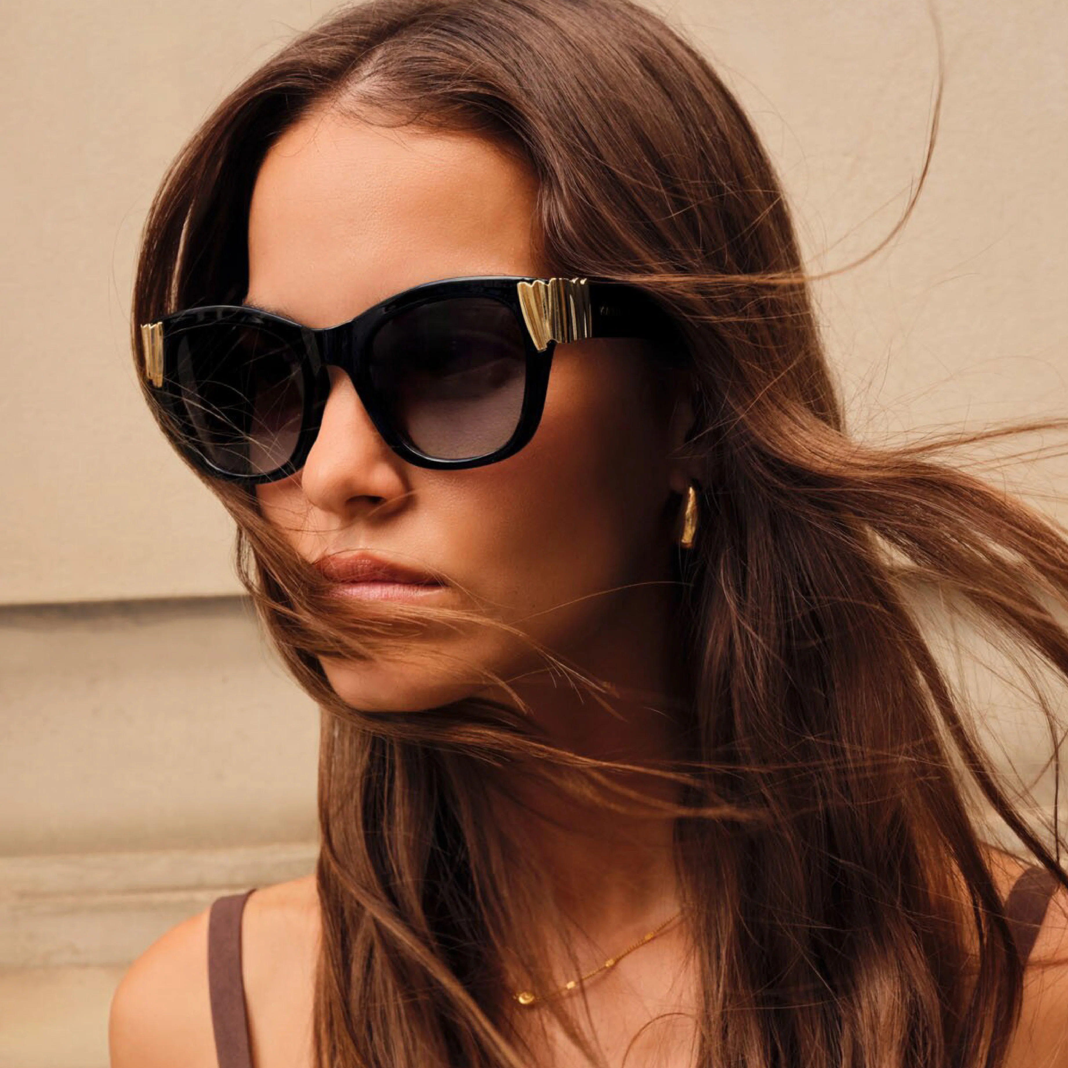 Seychelles Round Cat-Eye Sunglasses | Black - Image 2