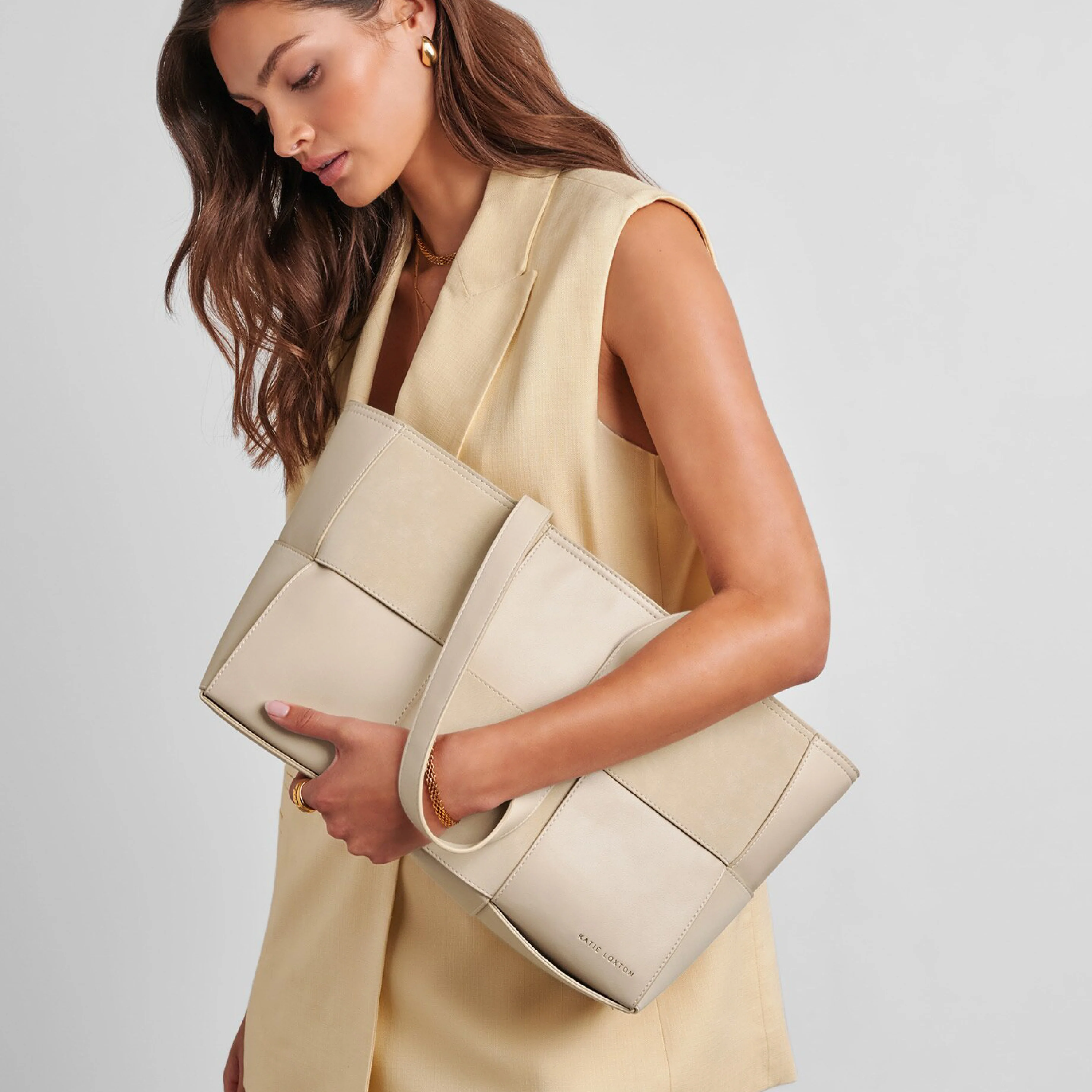 Taya Hand Woven Suedette Shoulder Bag | Off White - Image 4