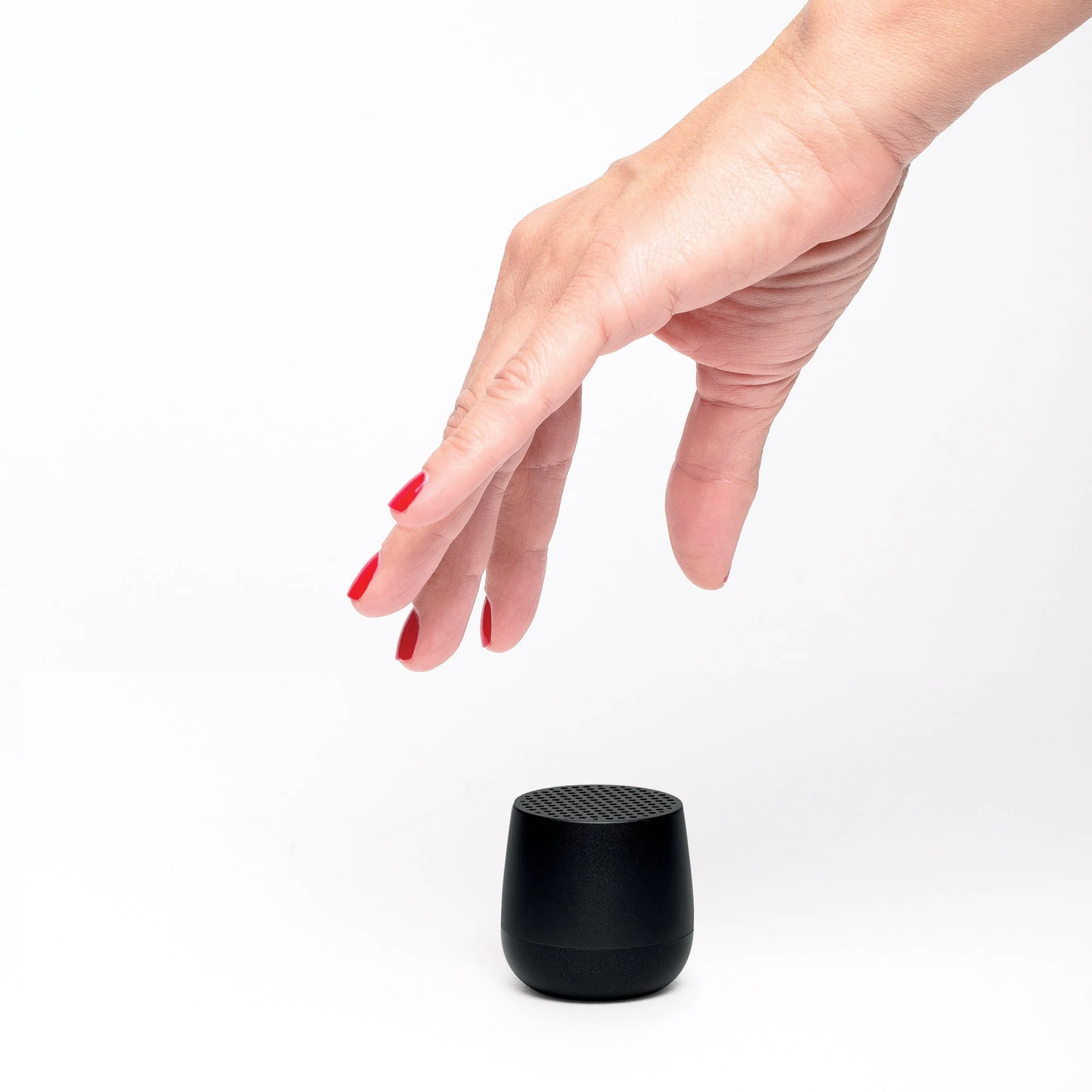 Portable Bluetooth Speaker | Mino+ | Black - Image 4