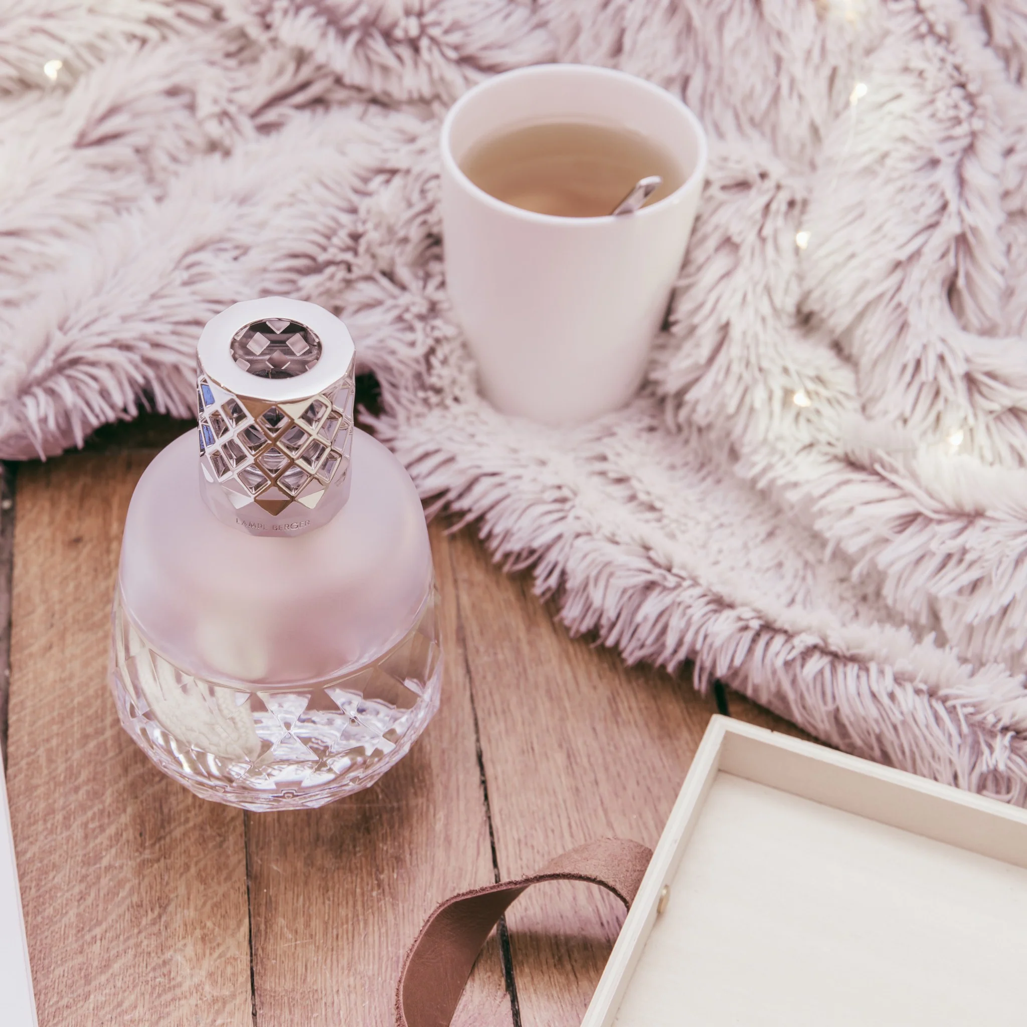 Fragrance Oil Lamp | Clarity | Frosted - Image 2
