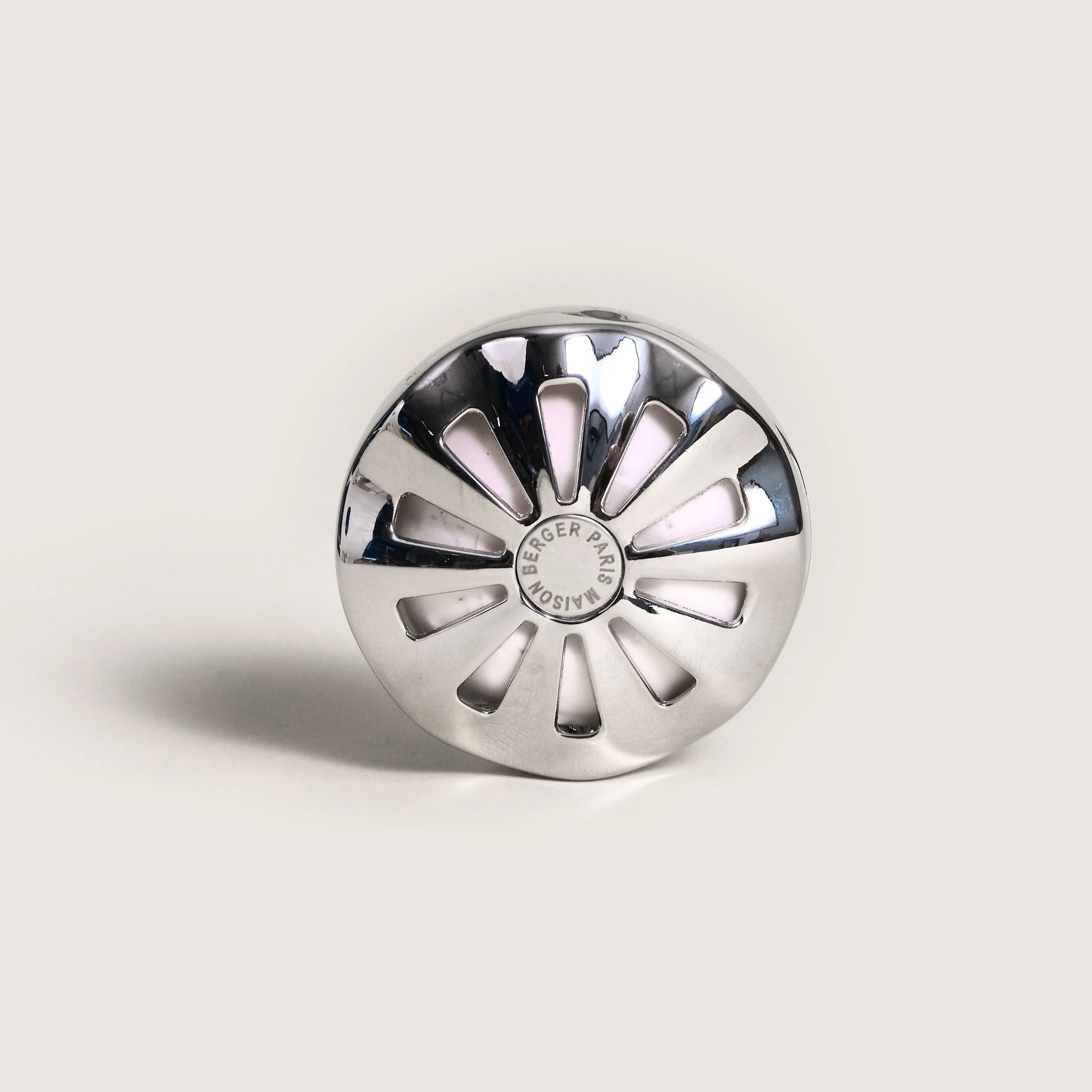 Lilly Car Diffuser | Exquisite Sparkle - Image 3