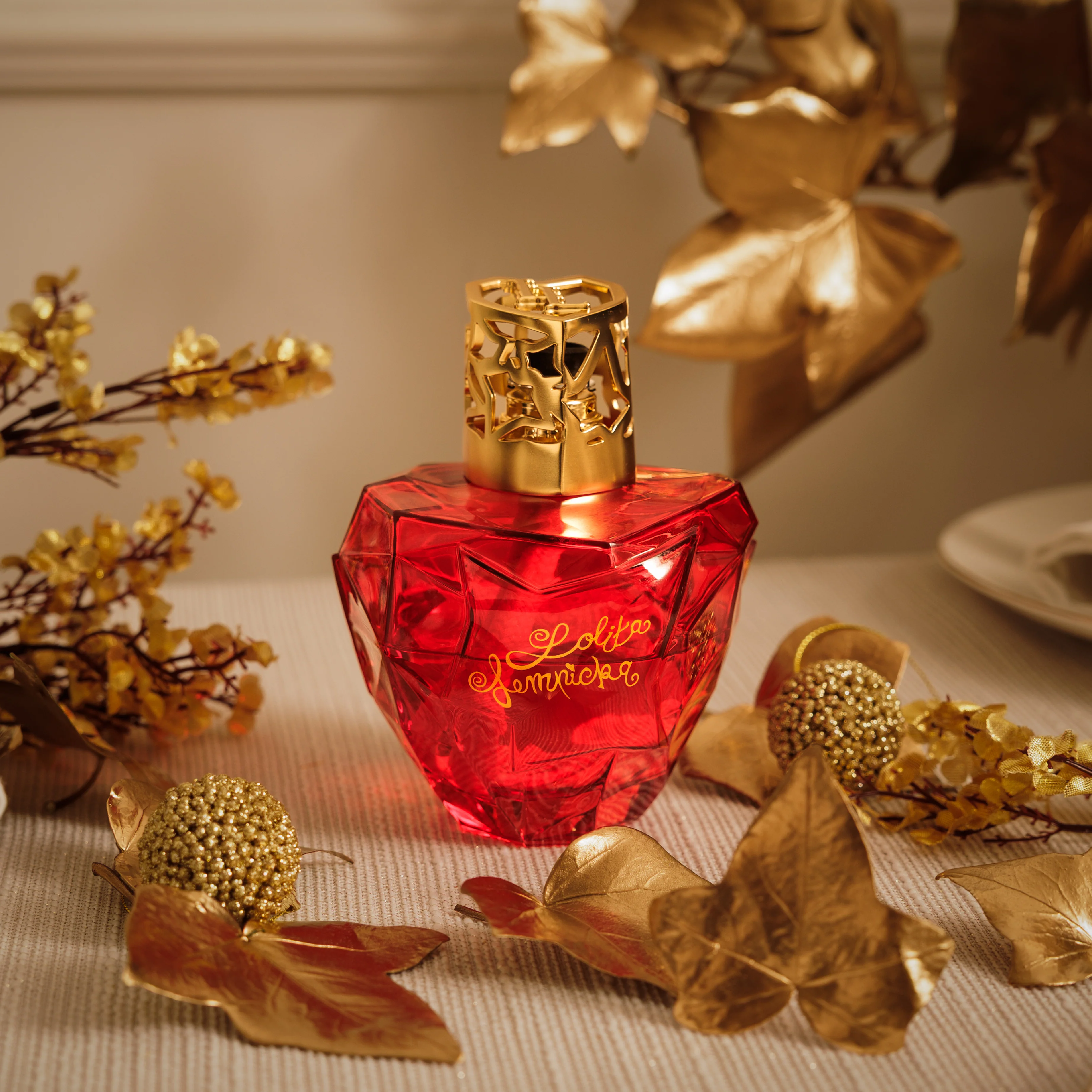 Lolita Lempicka Fragrance Lamp Set | Lolita Lempicka Sweet | Red - Image 2